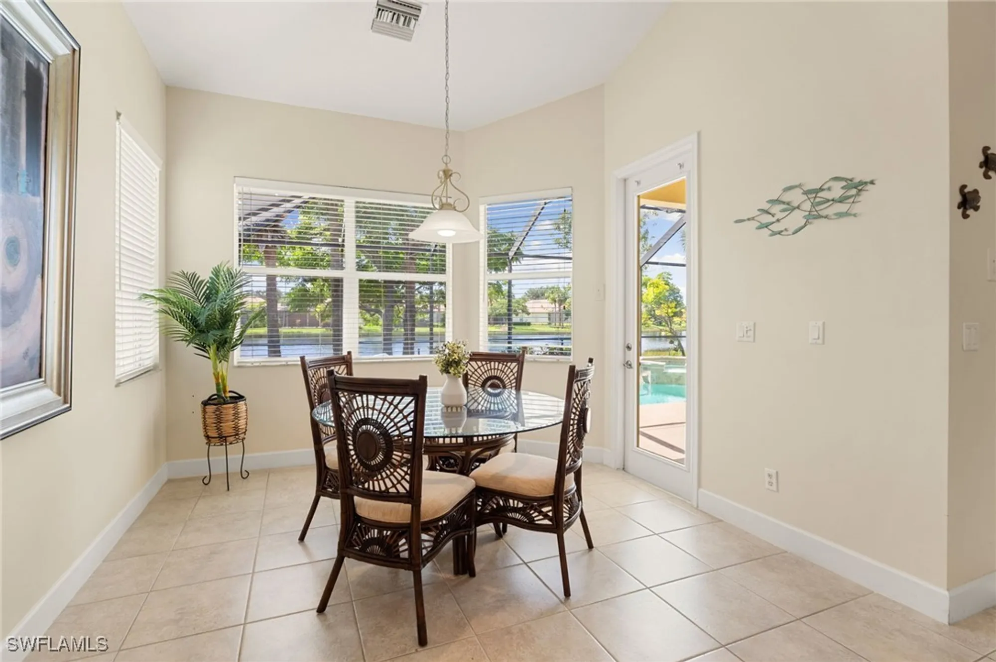 Property Slideshow image 11 of 35 | 3811 lakeview isle ct, Fort Myers, FL, 33905