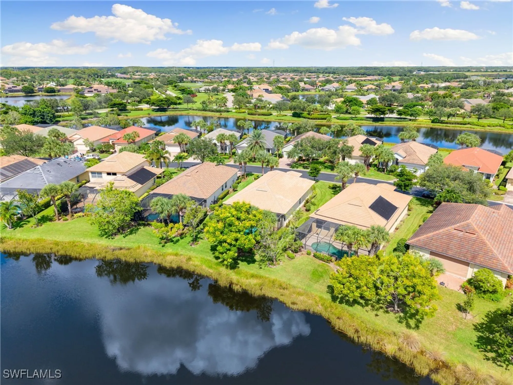 Property Slideshow image 29 of 35 | 3811 lakeview isle ct, Fort Myers, FL, 33905