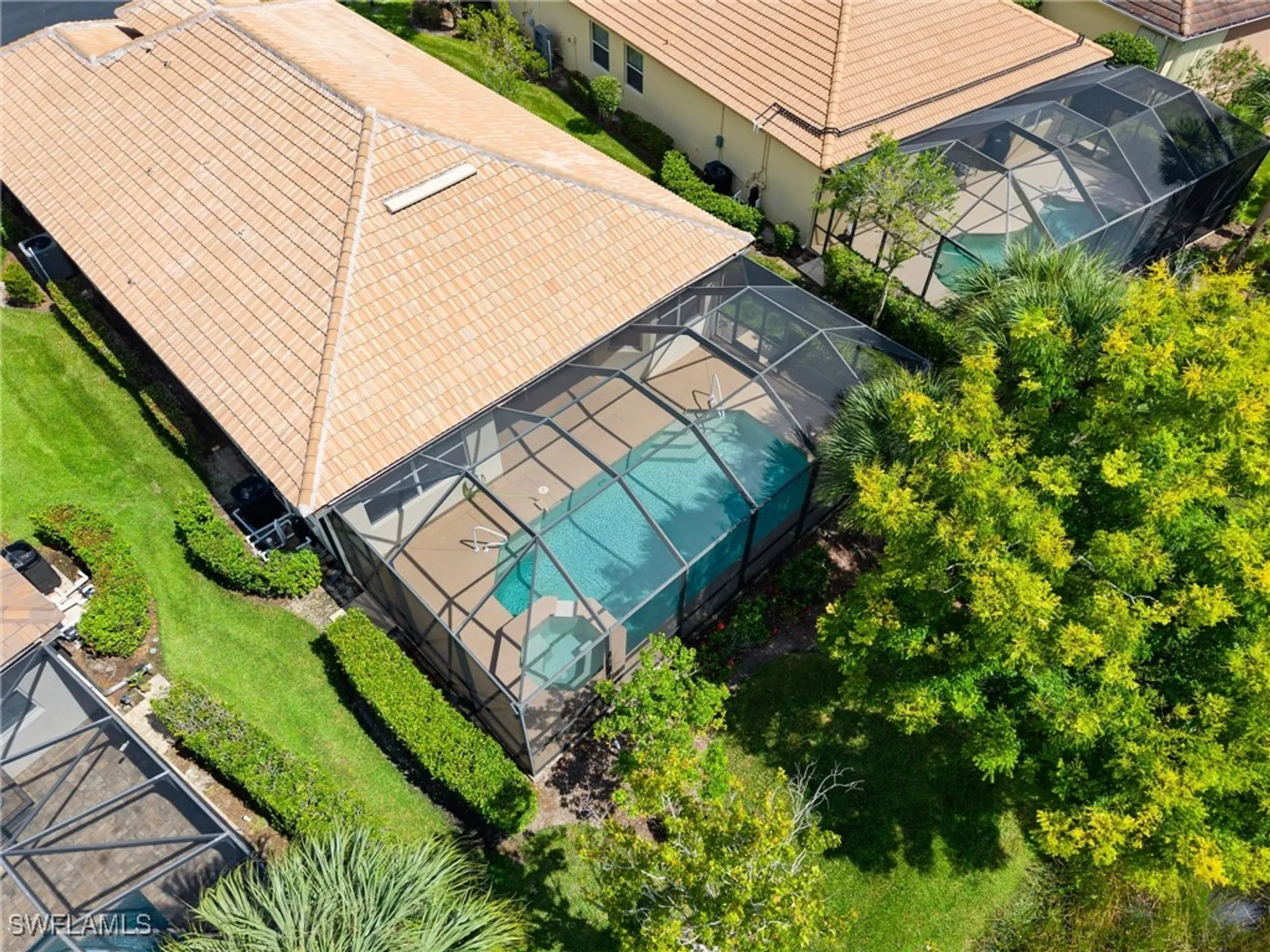 Property Slideshow image 33 of 35 | 3811 lakeview isle ct, Fort Myers, FL, 33905