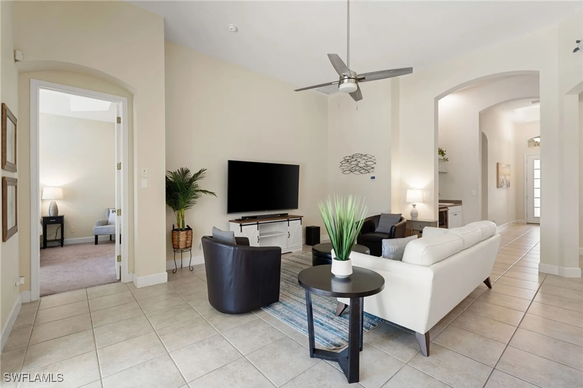Property Slideshow image 6 of 35 | 3811 lakeview isle ct, Fort Myers, FL, 33905