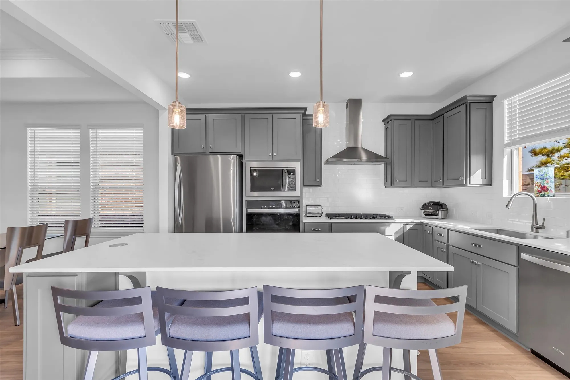 Property Slideshow image 11 of 32 | 8023 prospect dr, Fulshear, TX, 77441