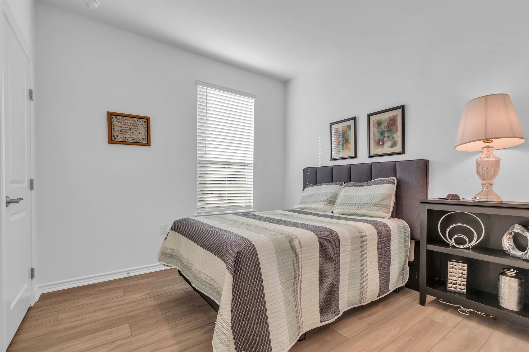 Property Slideshow image 20 of 32 | 8023 prospect dr, Fulshear, TX, 77441