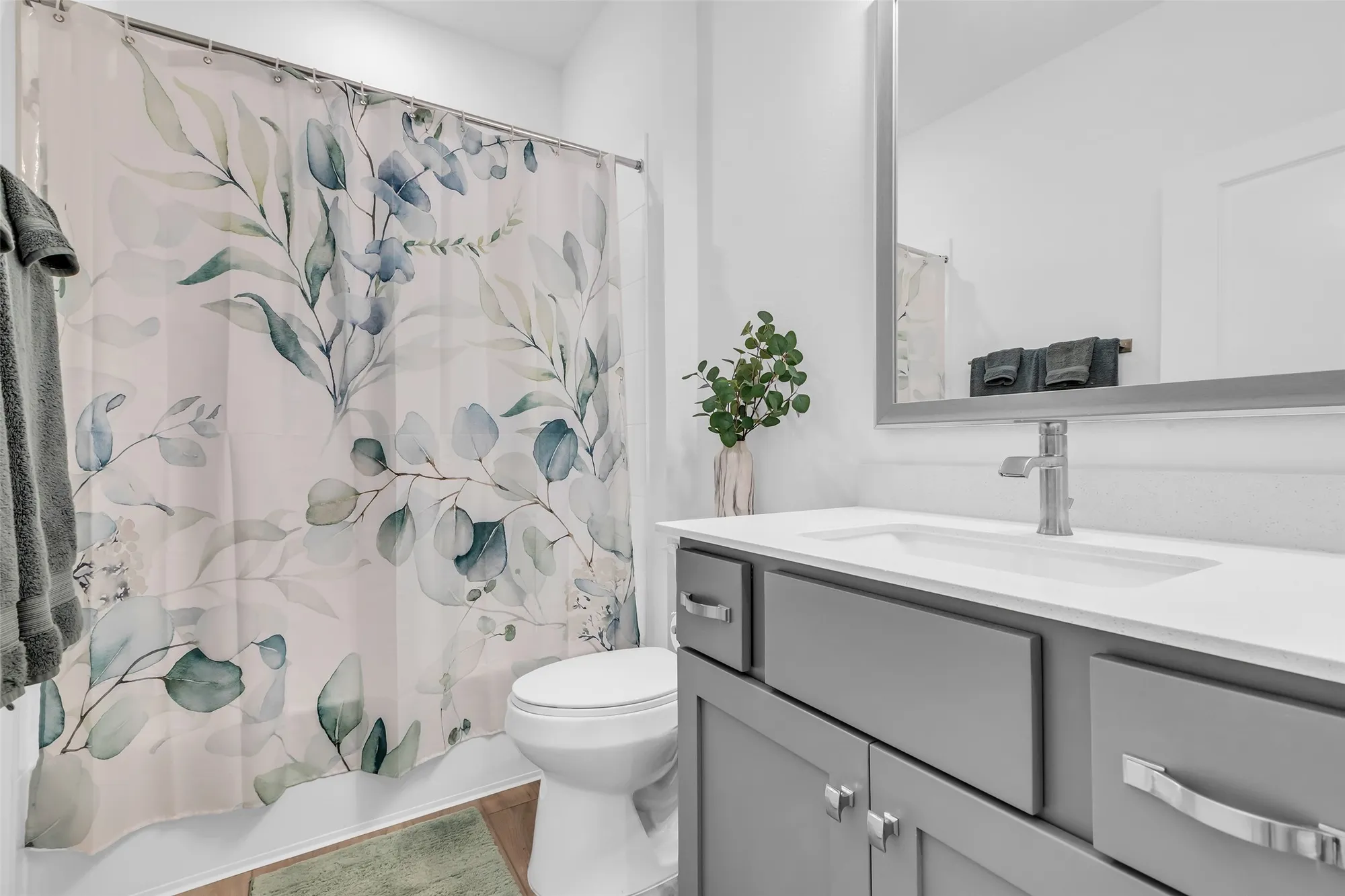 Property Slideshow image 21 of 32 | 8023 prospect dr, Fulshear, TX, 77441