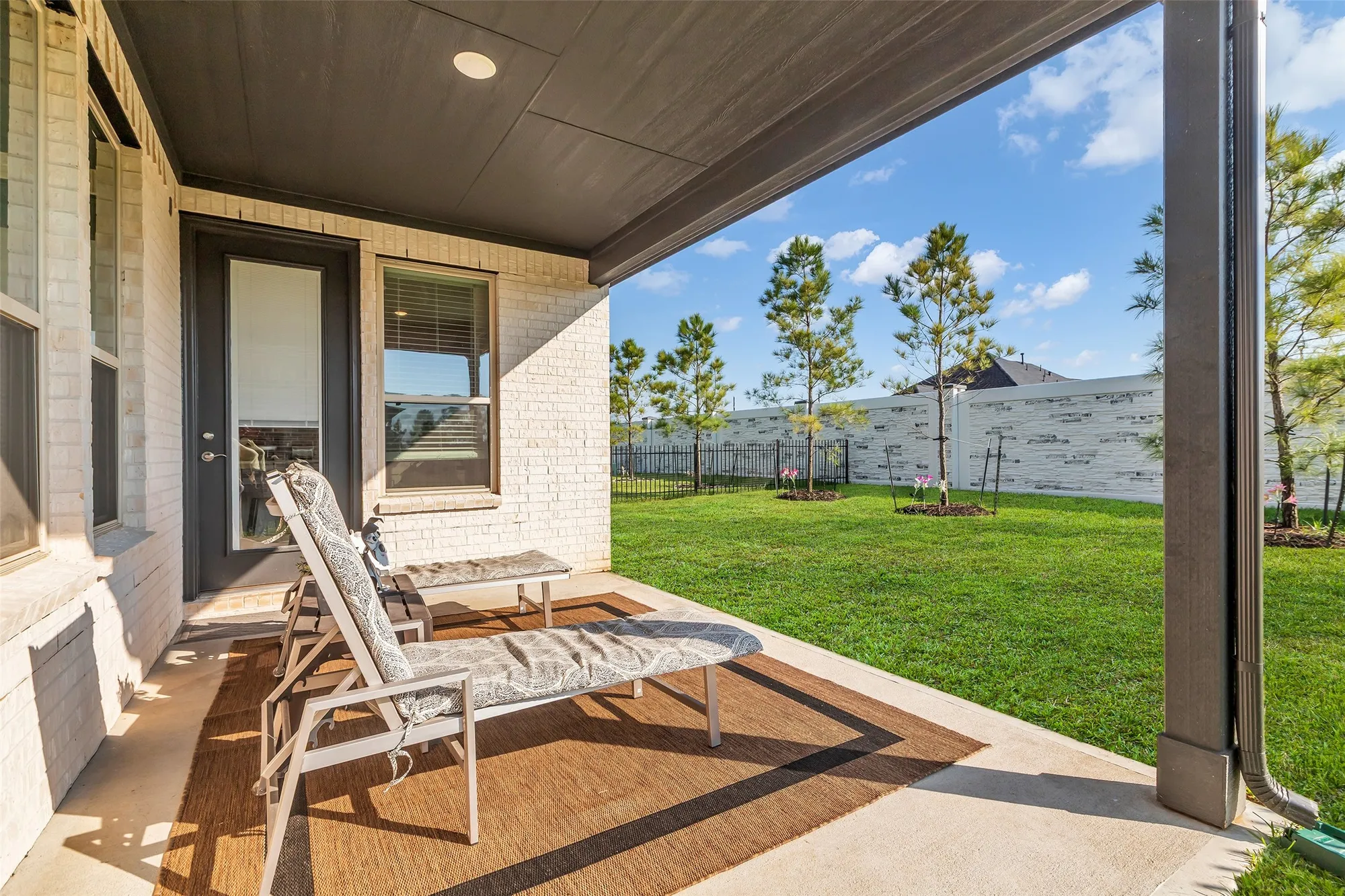 Property Slideshow image 23 of 32 | 8023 prospect dr, Fulshear, TX, 77441