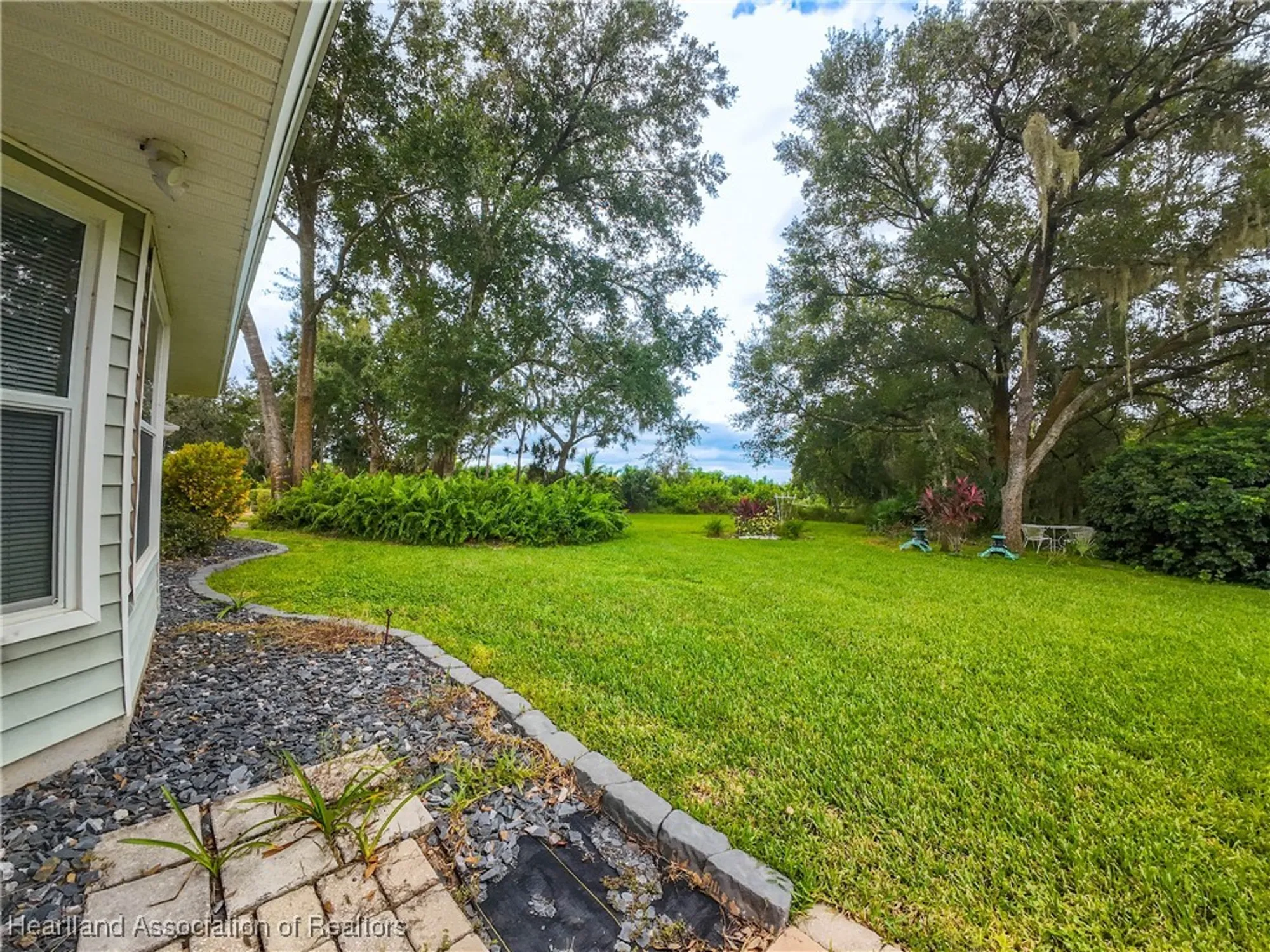 Property Slideshow image 29 of 44 | 3024 oakhill dr, Avon Park, FL, 33825