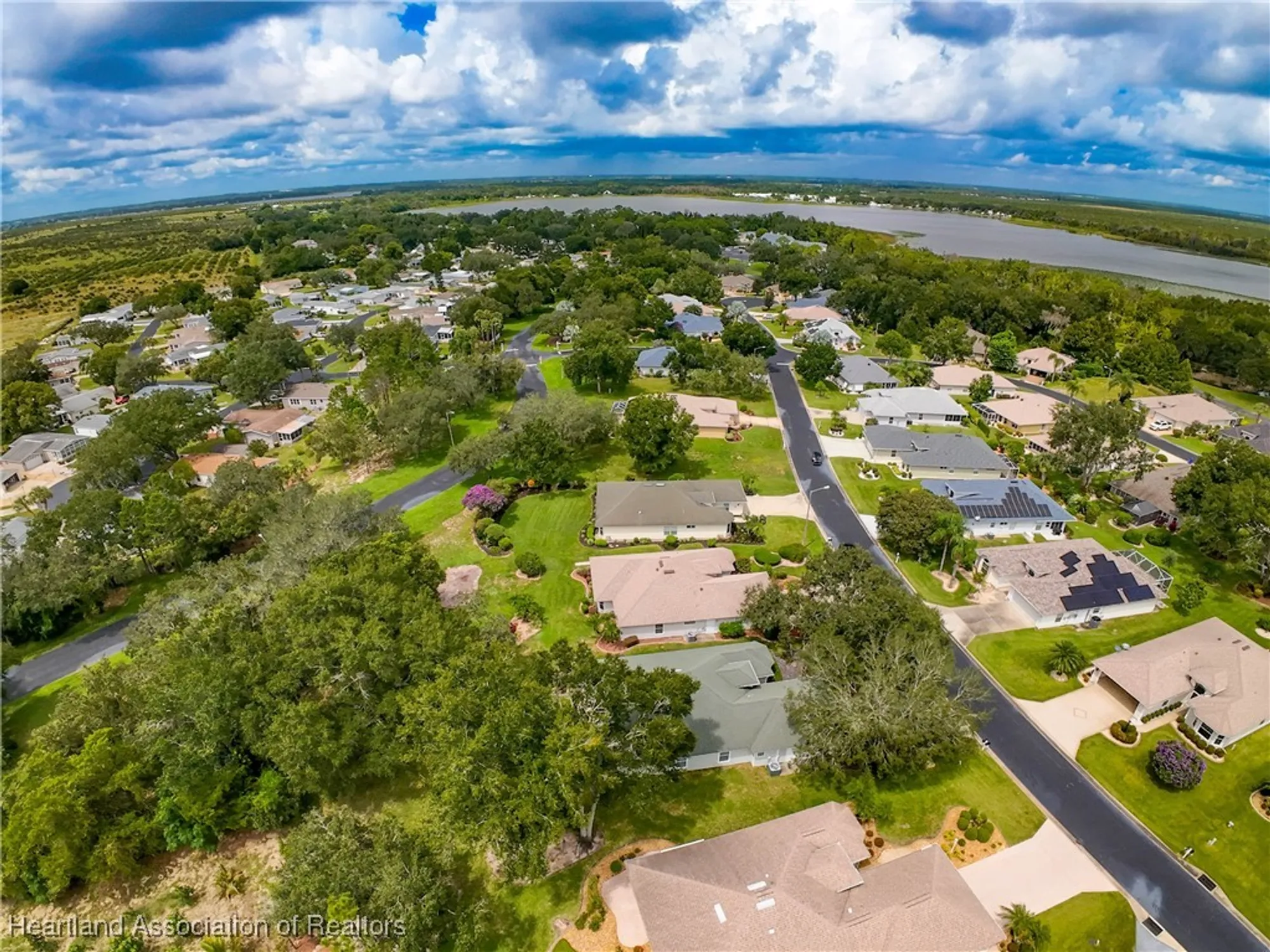 Property Slideshow image 38 of 44 | 3024 oakhill dr, Avon Park, FL, 33825