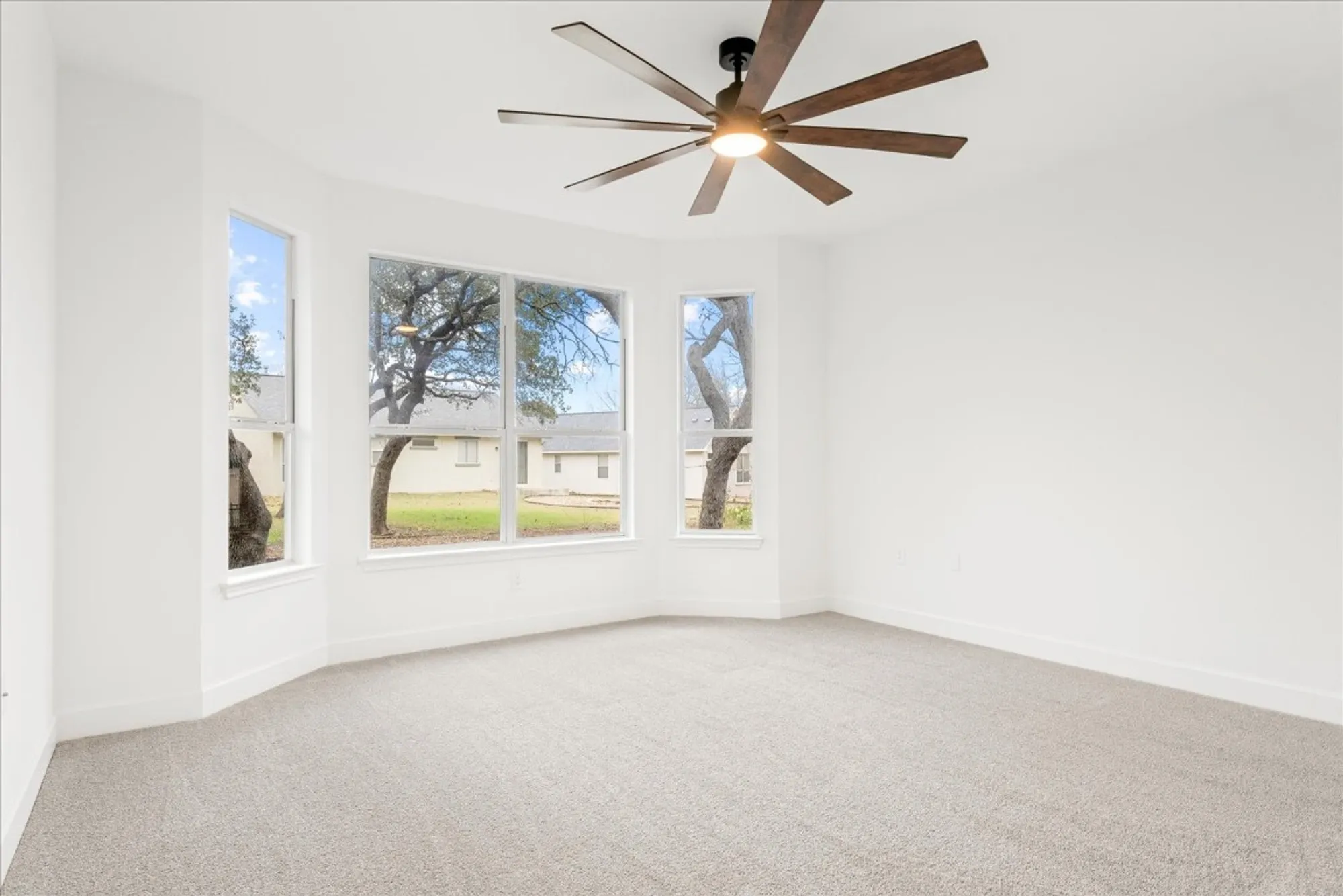 Property Slideshow image 21 of 31 | 151 dan moody trl, Georgetown, TX, 78633