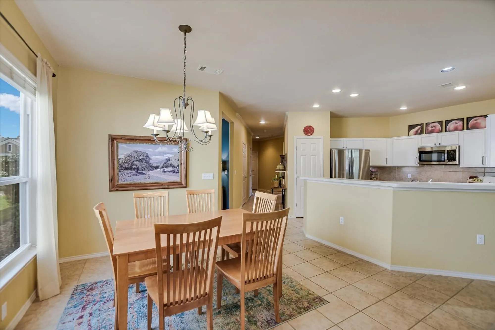 Property Slideshow image 6 of 20 | 101 hummingbird cv, Georgetown, TX, 78633