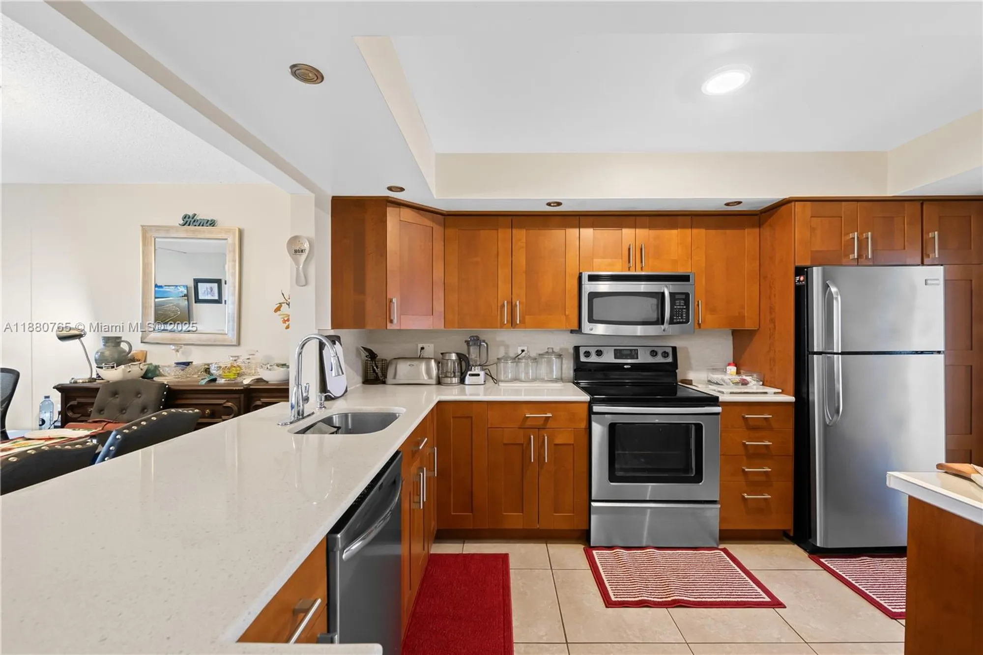 Property Slideshow image 6 of 22 | 2901 nw 46th ave apt 408, Lauderdale Lakes, FL, 33313