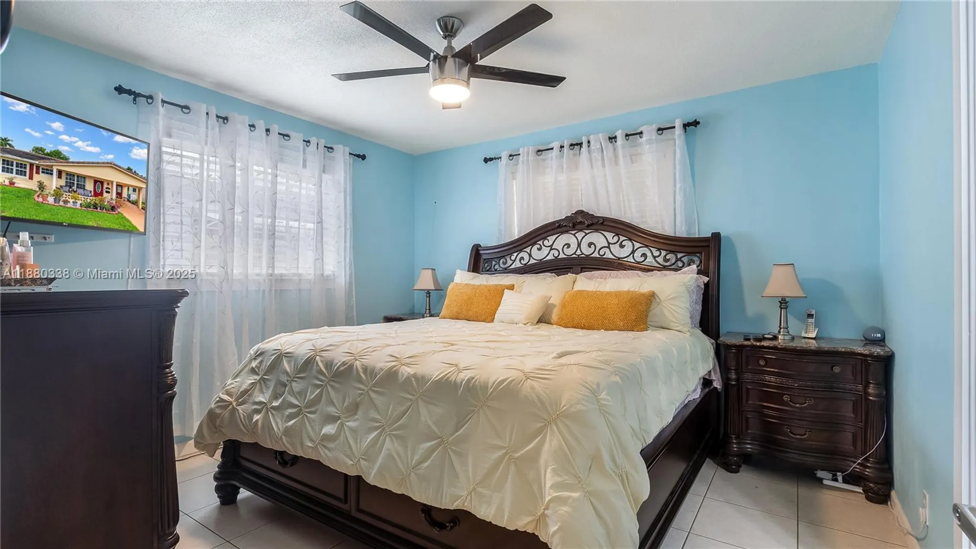 Property Slideshow image 18 of 38 | 4813 nw 47th ter, Tamarac, FL, 33319