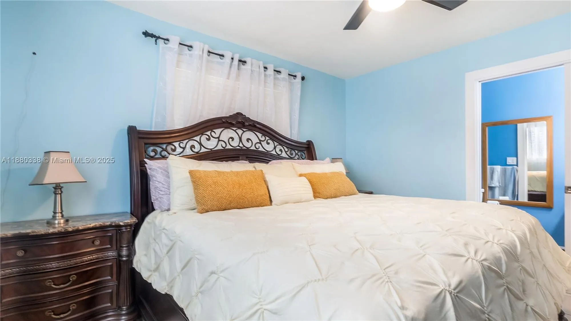 Property Slideshow image 19 of 38 | 4813 nw 47th ter, Tamarac, FL, 33319