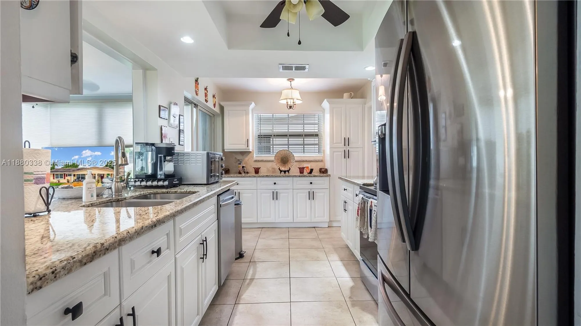 Property Slideshow image 11 of 38 | 4813 nw 47th ter, Tamarac, FL, 33319