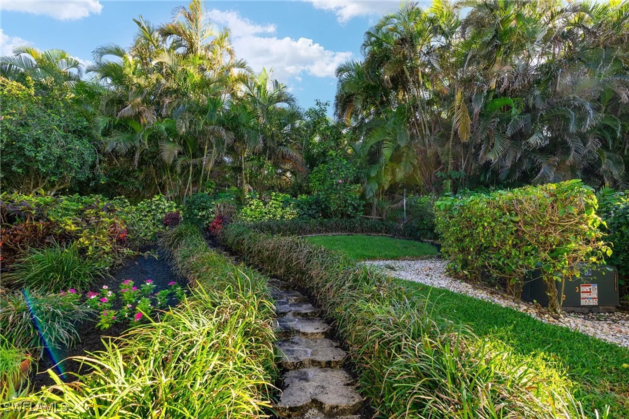 Property Slideshow image 25 of 29 | 812 arrowhead ln, Naples, FL, 34108