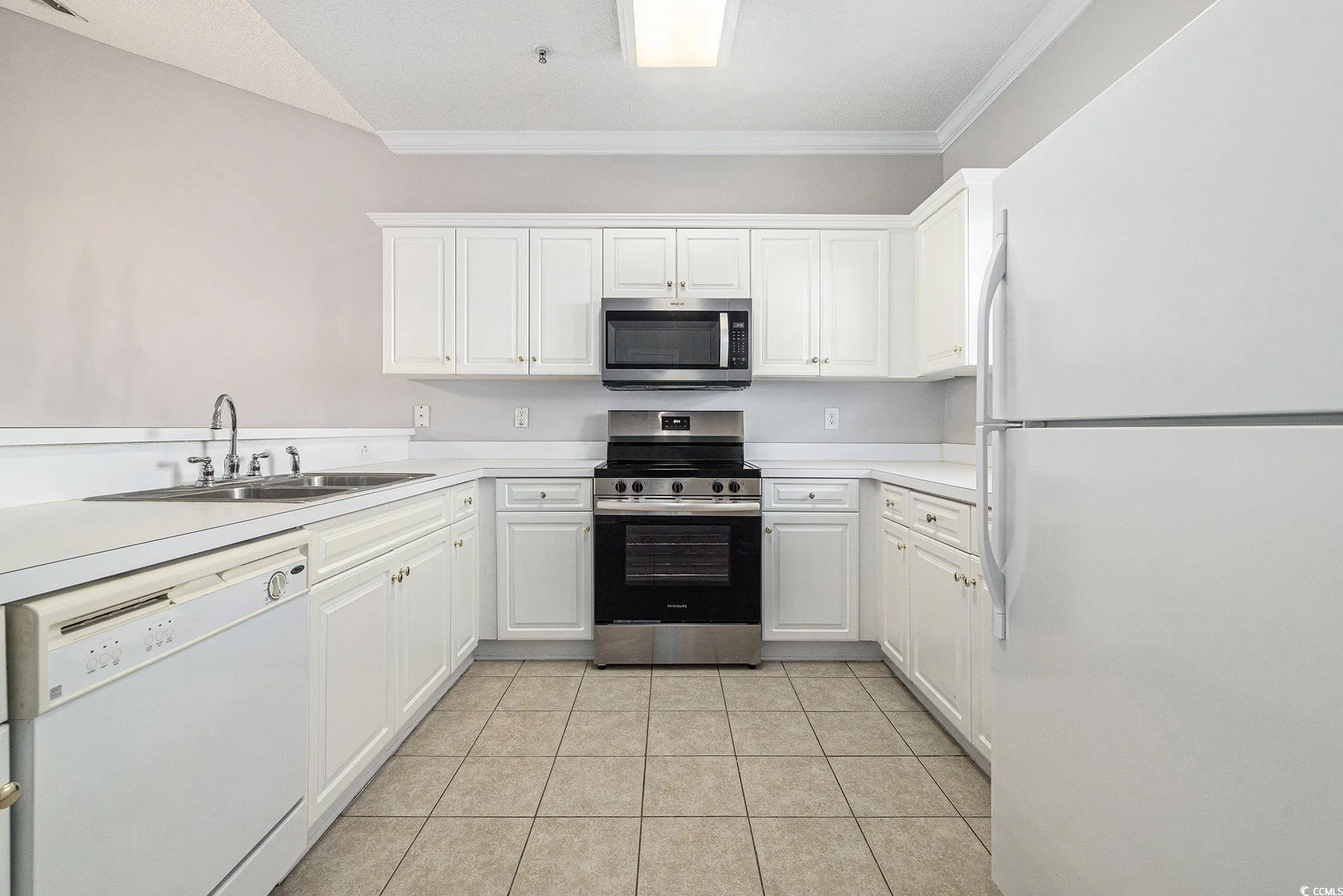 Property Slideshow image 10 of 33 | 805 crumpet ct unit 1164, Myrtle Beach, SC, 29579