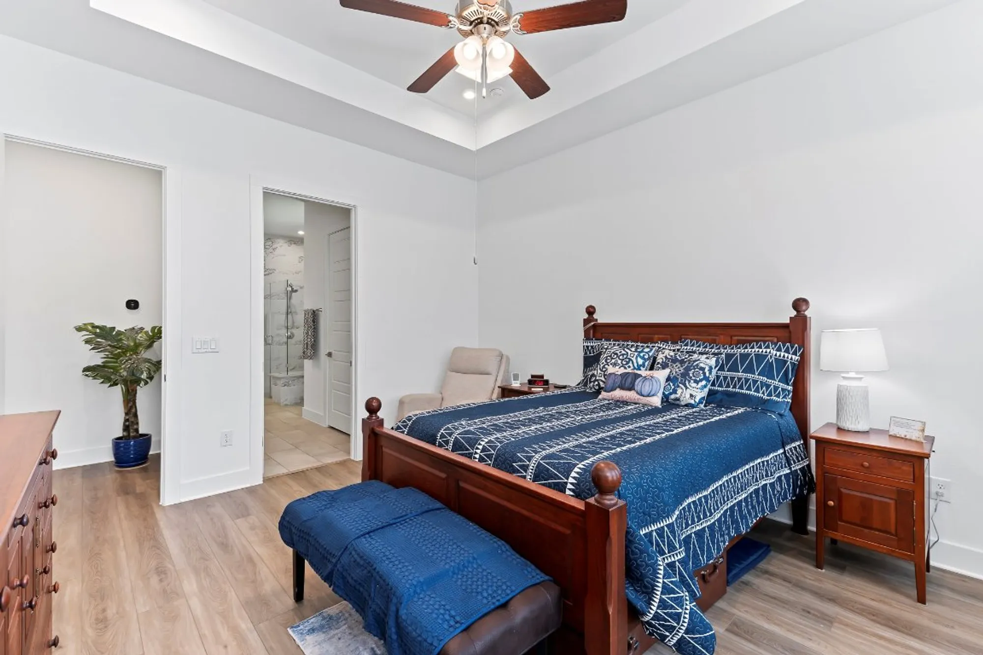 Property Slideshow image 21 of 39 | 523 hallwood dr, Liberty Hill, TX, 78642