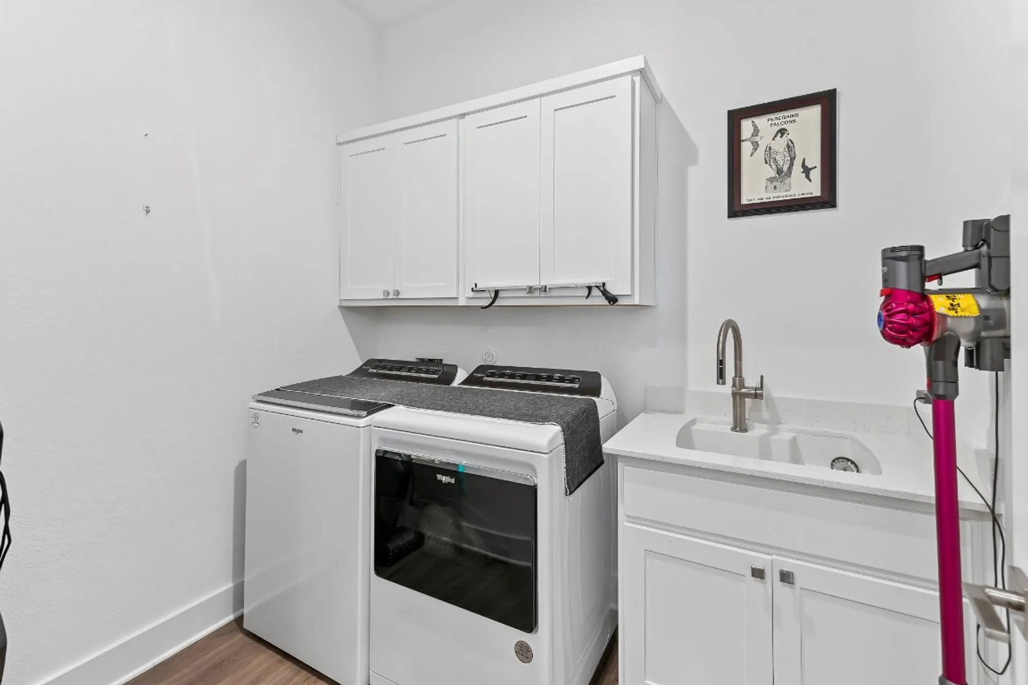 Property Slideshow image 9 of 39 | 523 hallwood dr, Liberty Hill, TX, 78642