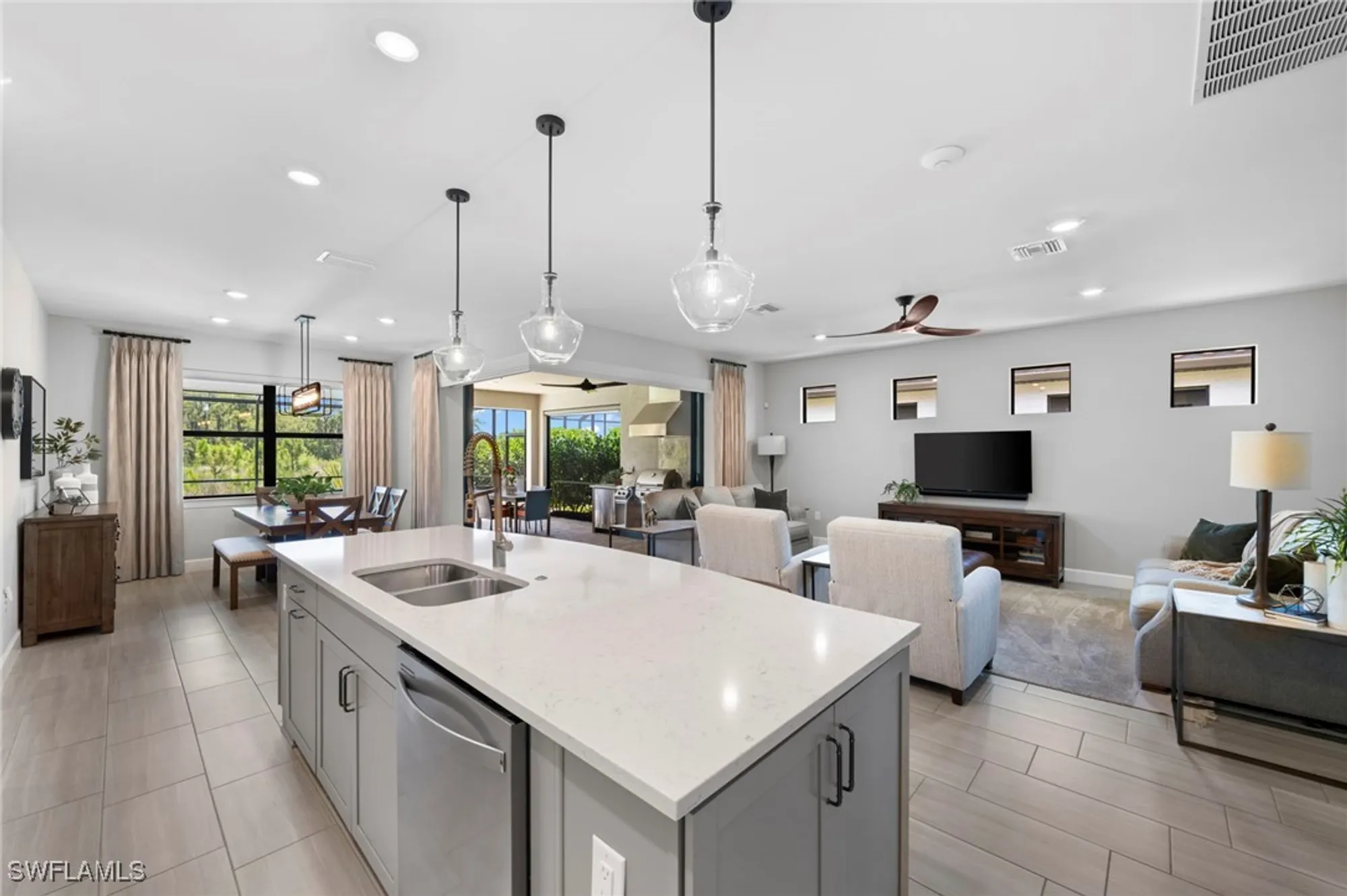 Property Slideshow image 7 of 31 | 19852 beechcrest pl, Estero, FL, 33928