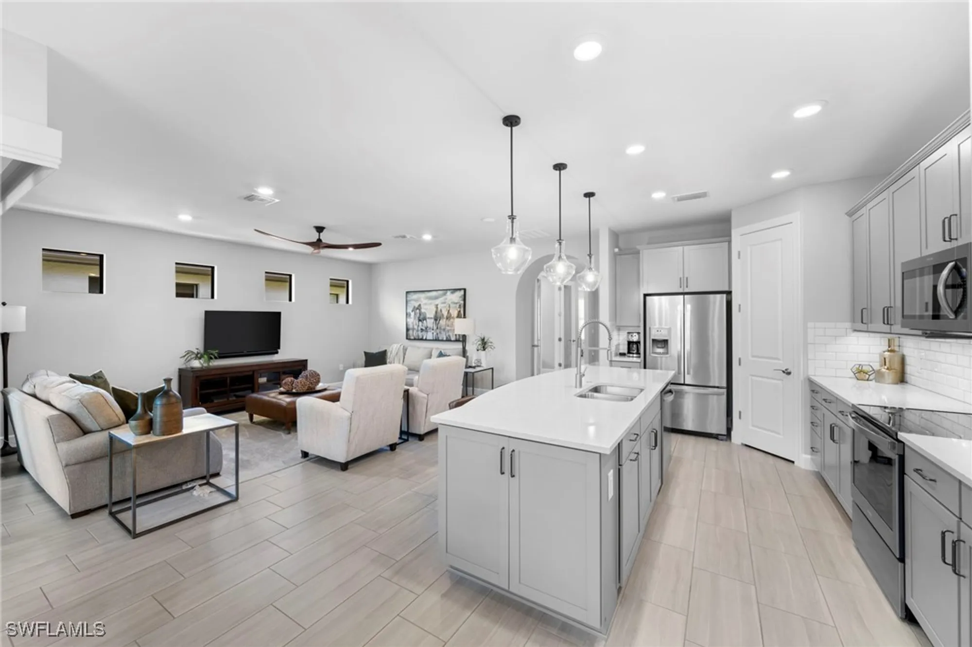 Property Slideshow image 8 of 31 | 19852 beechcrest pl, Estero, FL, 33928