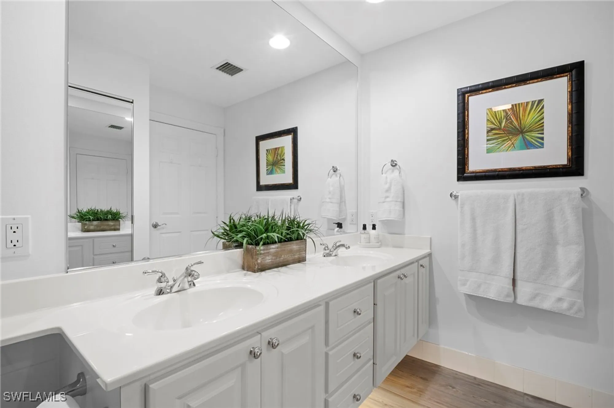 Property Slideshow image 23 of 49 | 15374 queen angel way, Bonita Springs, FL, 34135