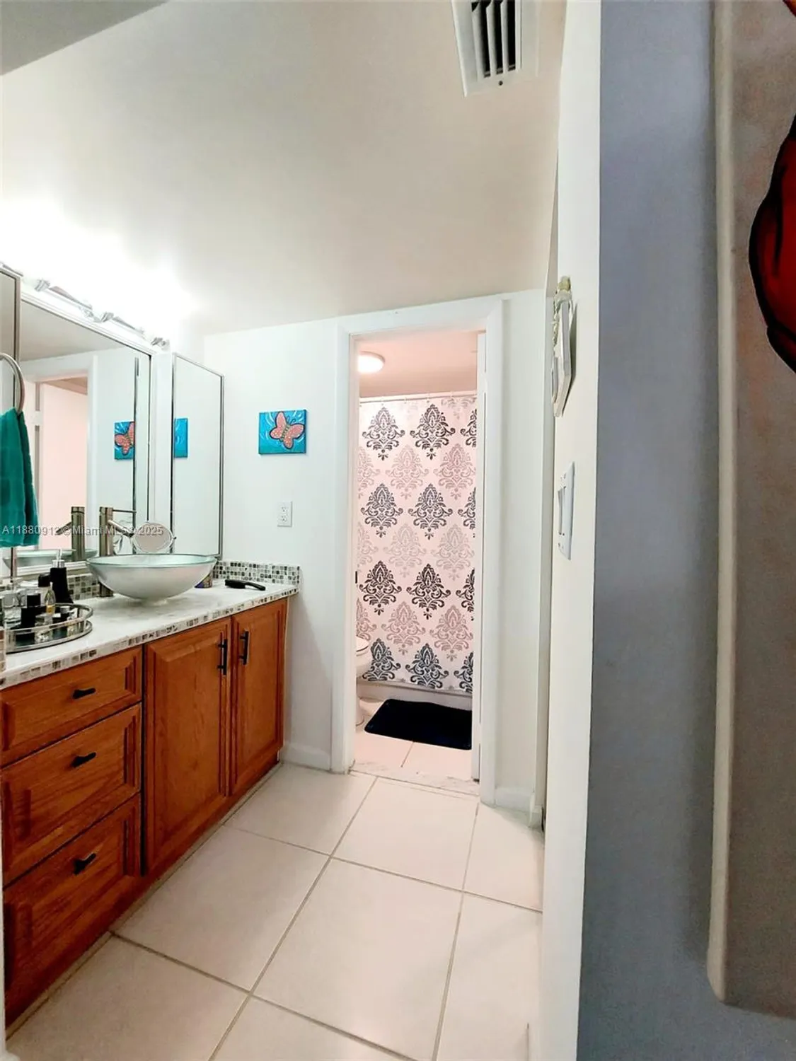 Property Slideshow image 28 of 31 | 901 colony point cir 304, Pembroke Pines, FL, 33026