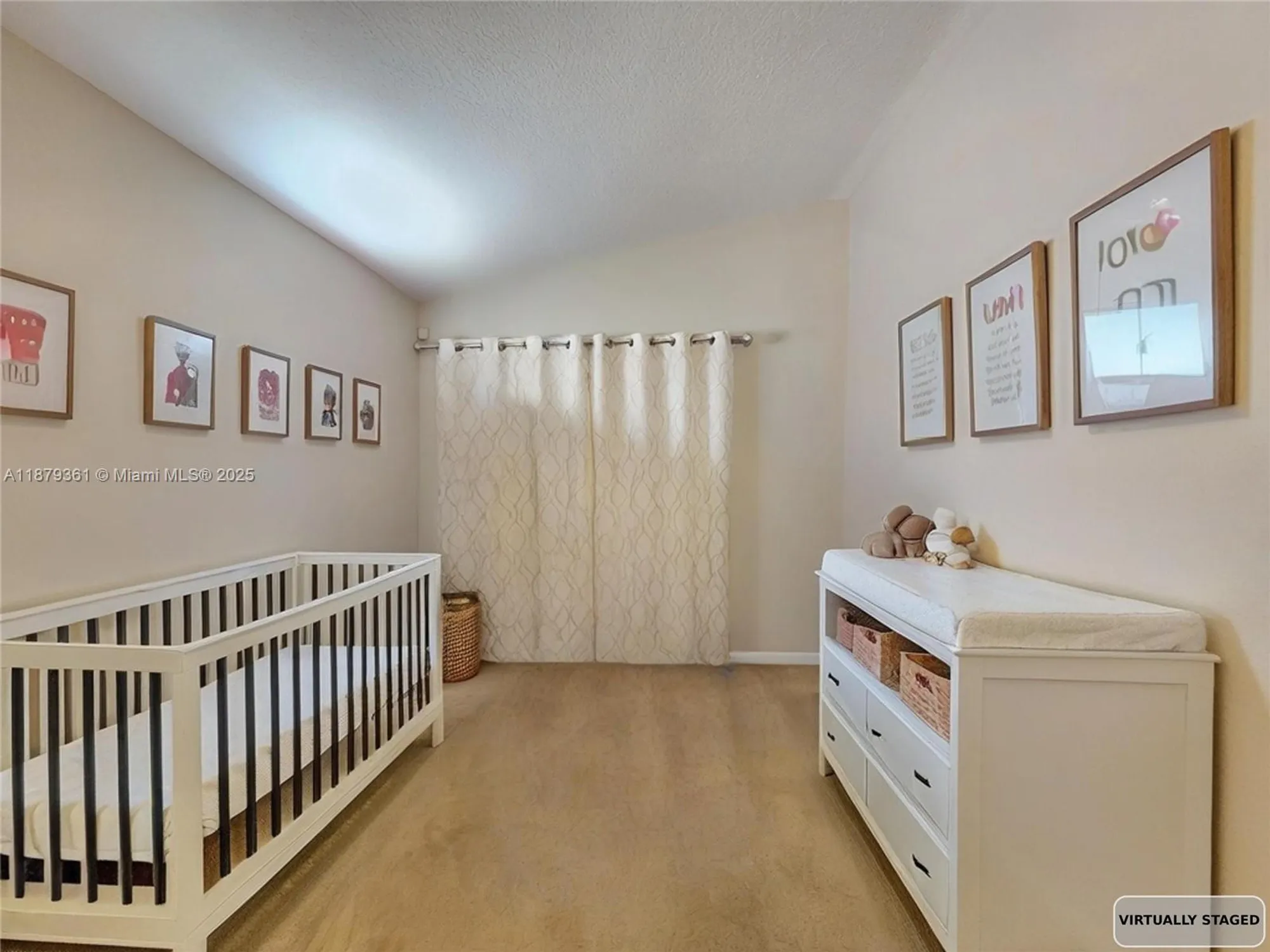 Property Slideshow image 16 of 38 | 5122 marla dr, Boynton Beach, FL, 33436