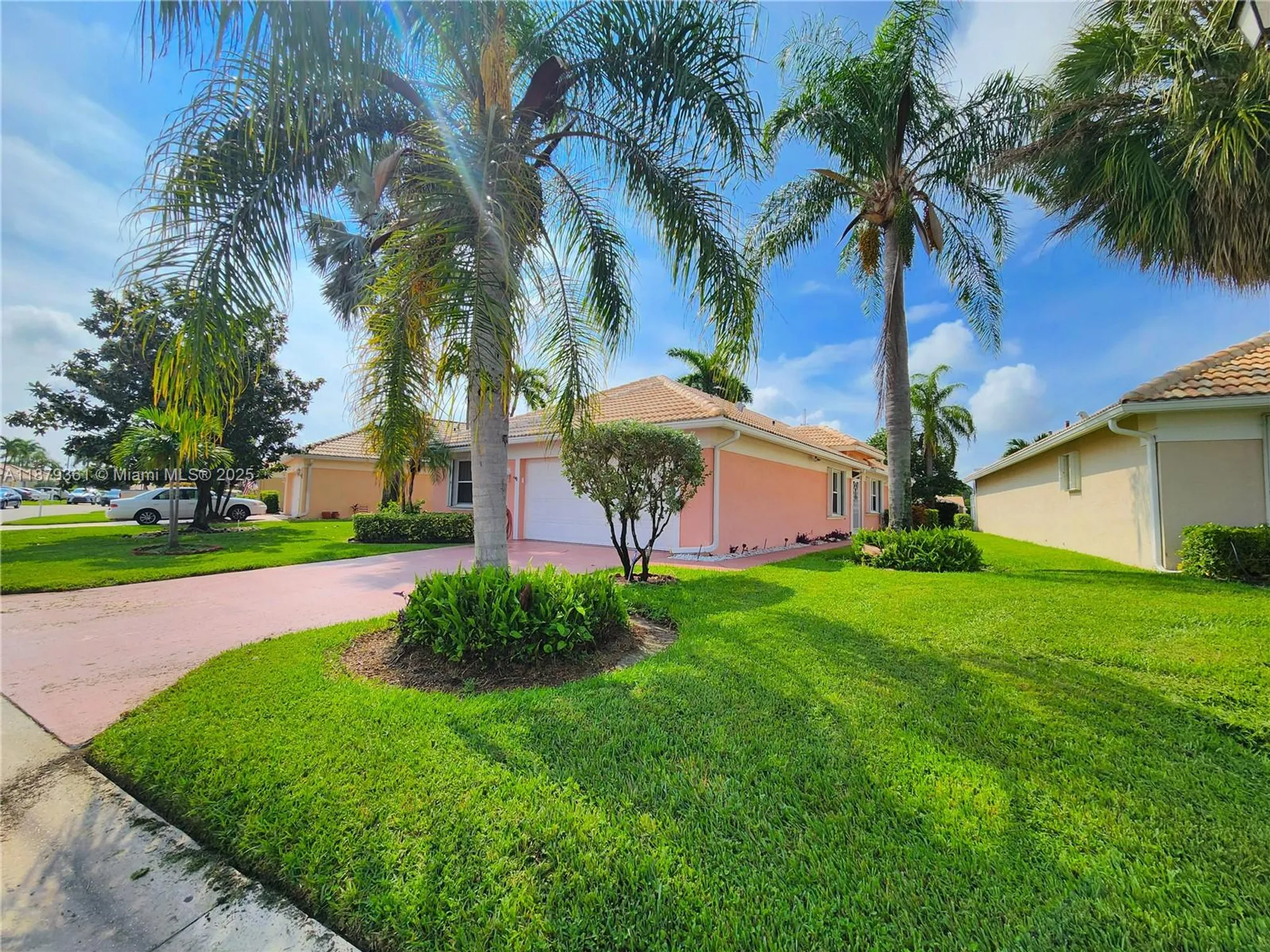 Property Slideshow image 36 of 38 | 5122 marla dr, Boynton Beach, FL, 33436