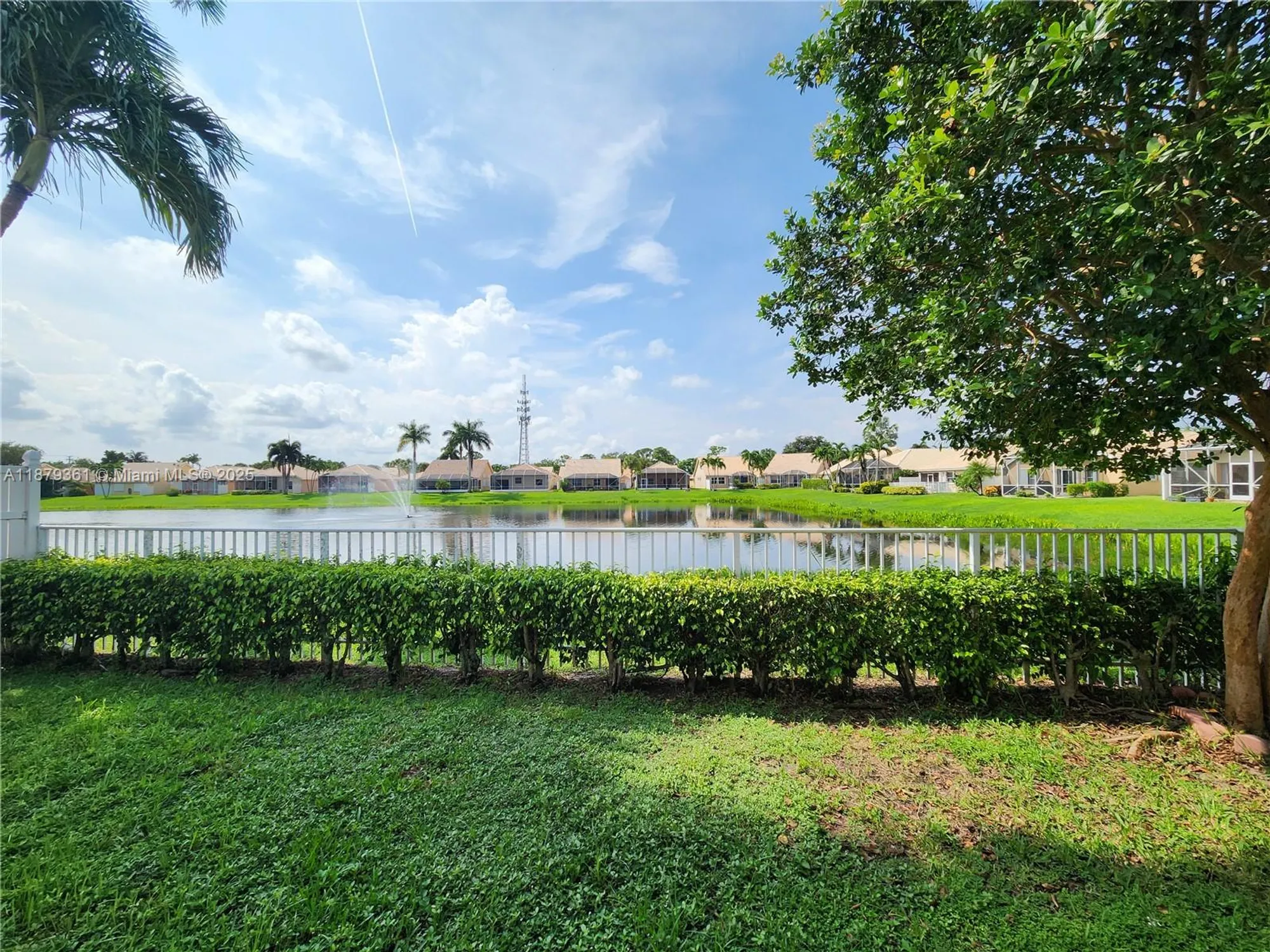 Property Slideshow image 32 of 38 | 5122 marla dr, Boynton Beach, FL, 33436