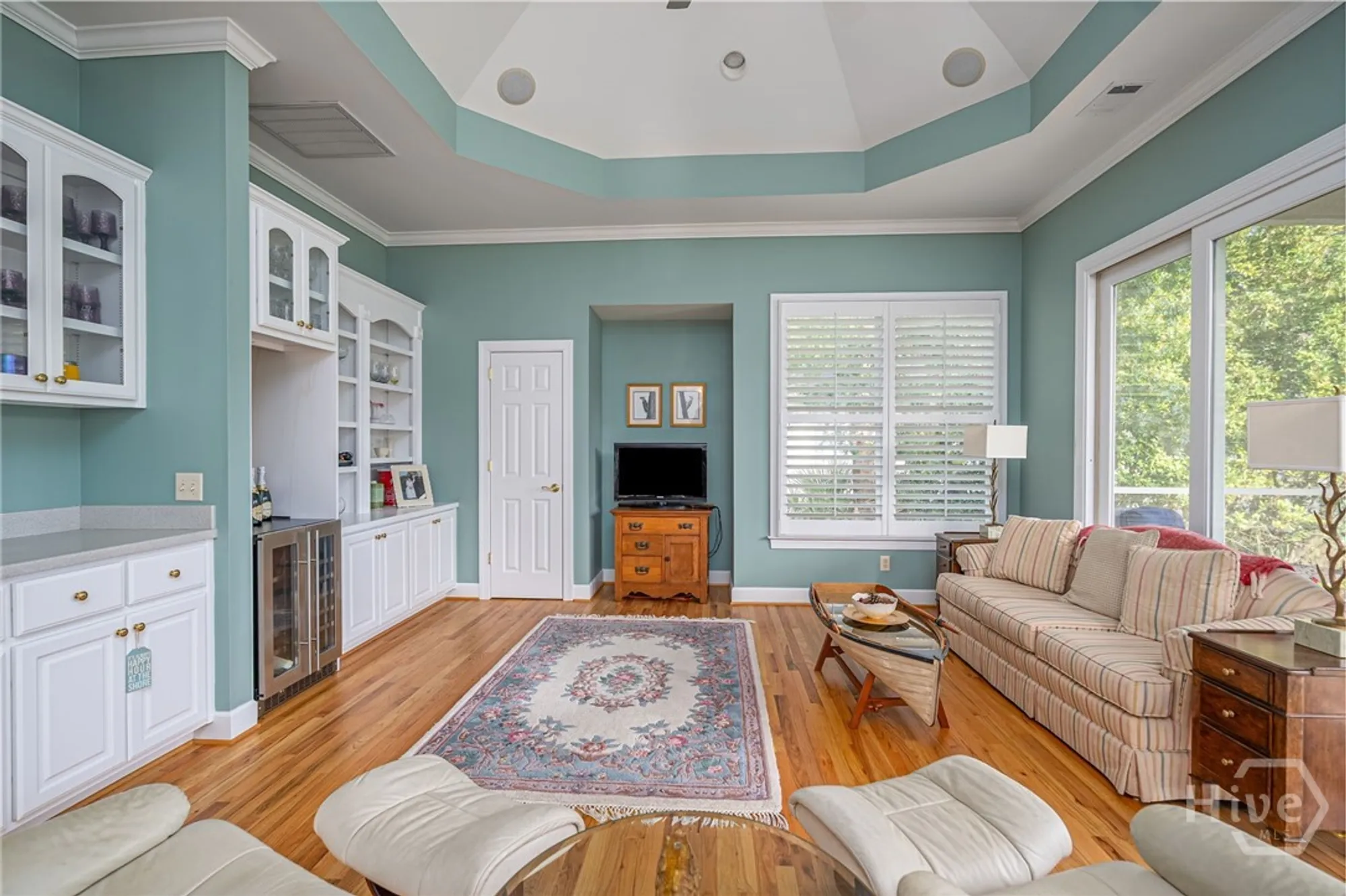 Property Slideshow image 11 of 40 | 1 oak glade ct, Savannah, GA, 31411