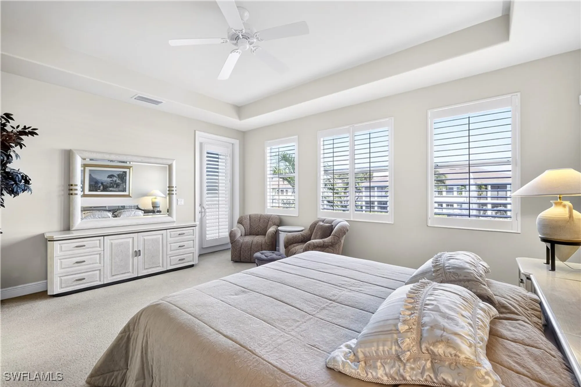 Property Slideshow image 19 of 36 | 575 avellino isles cir # 201, Naples, FL, 34119