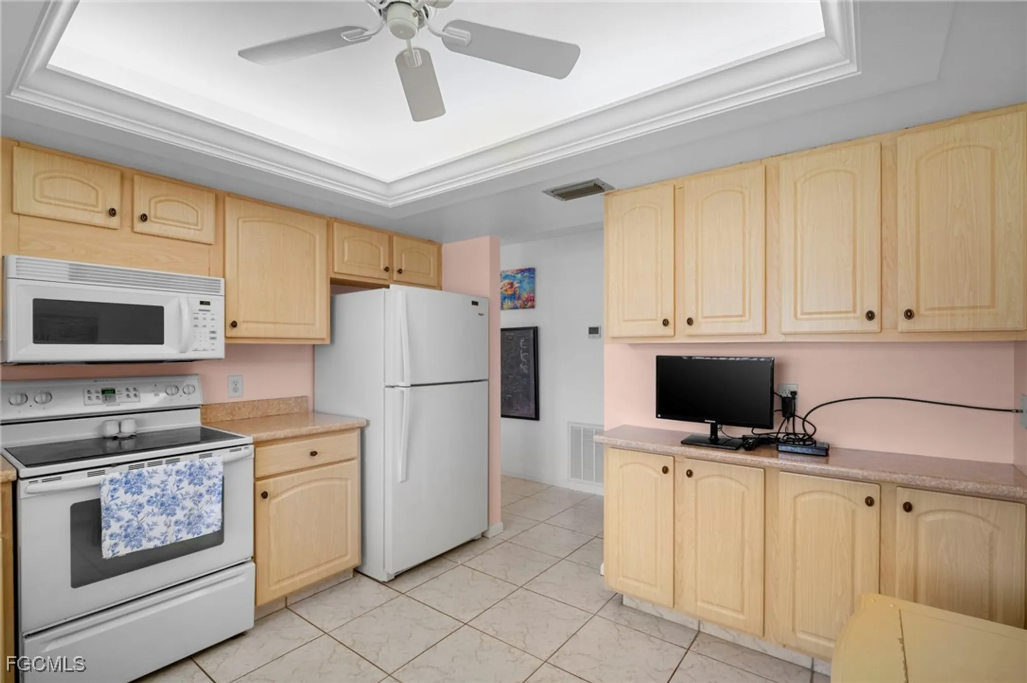 Property Slideshow image 17 of 47 | 1698 bent tree cir, Fort Myers, FL, 33907