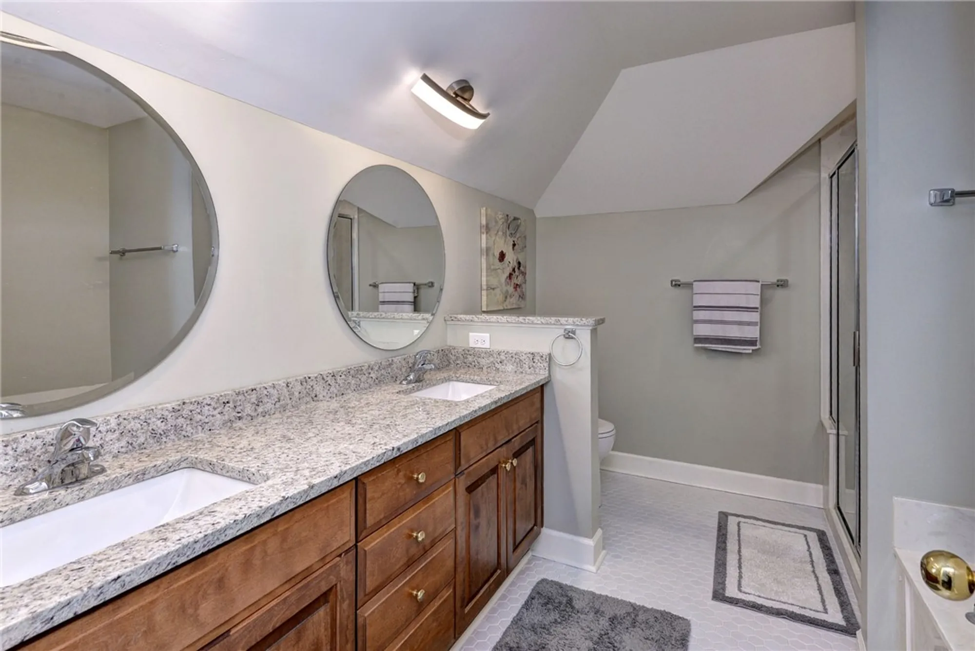 Property Slideshow image 26 of 37 | 152 warehams pt, Williamsburg, VA, 23185