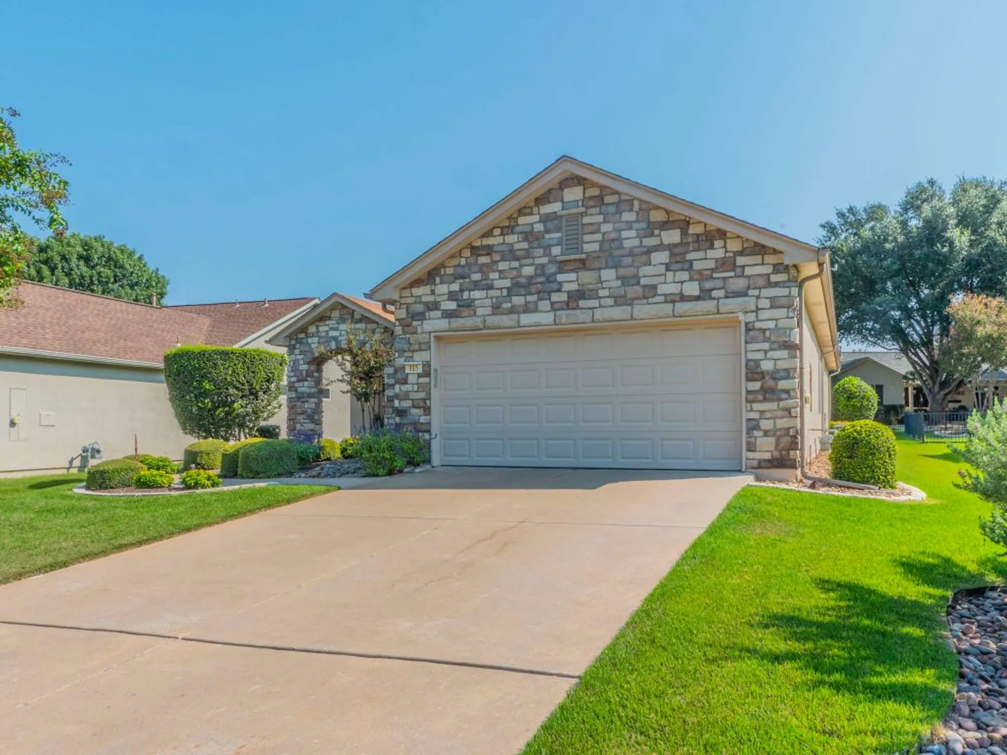 Property Slideshow image 3 of 23 | 115 crosby st, Georgetown, TX, 78633