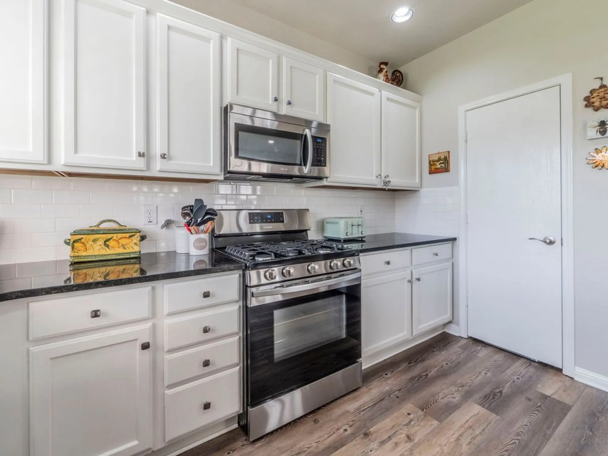 Property Slideshow image 7 of 23 | 115 crosby st, Georgetown, TX, 78633