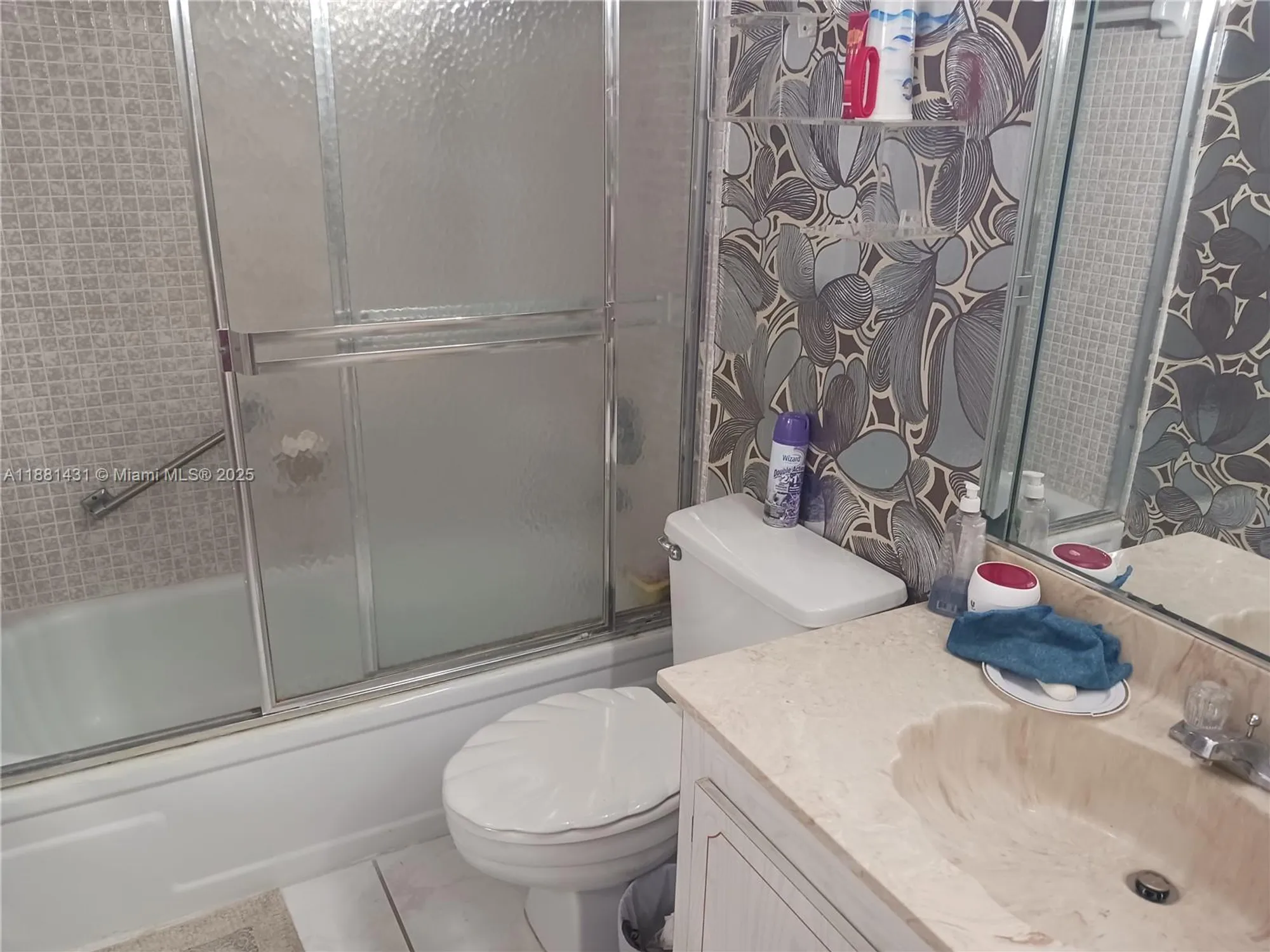 Property Slideshow image 17 of 25 | 1300 saint charles pl apt 311, Pembroke Pines, FL, 33026