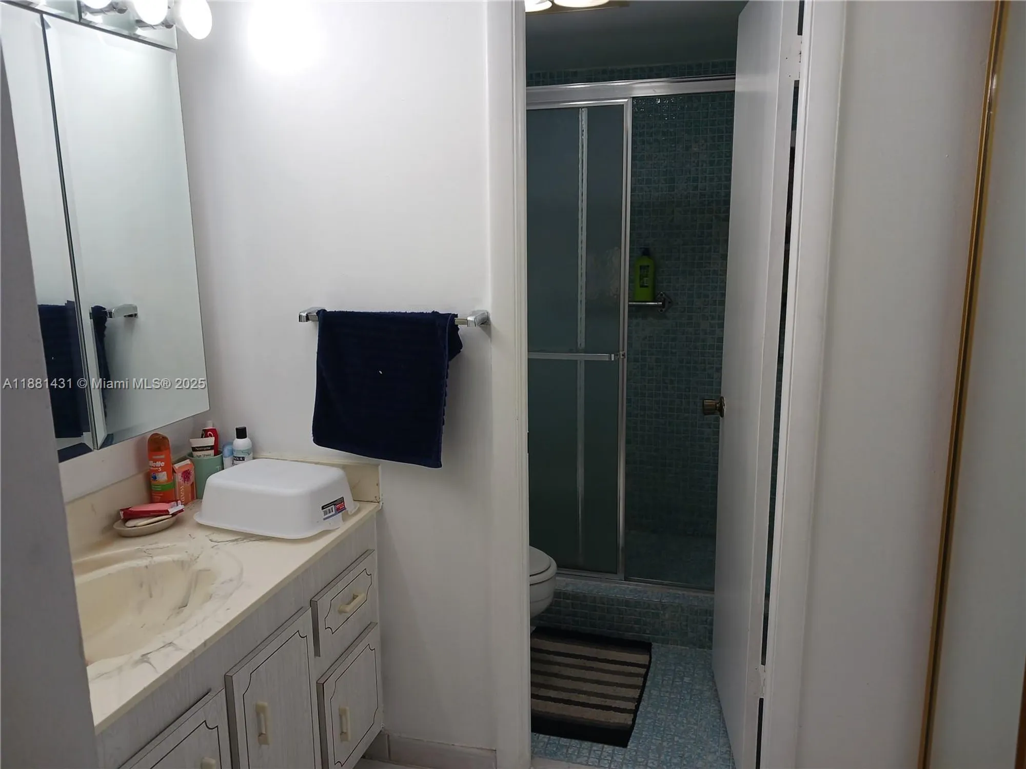 Property Slideshow image 20 of 25 | 1300 saint charles pl apt 311, Pembroke Pines, FL, 33026