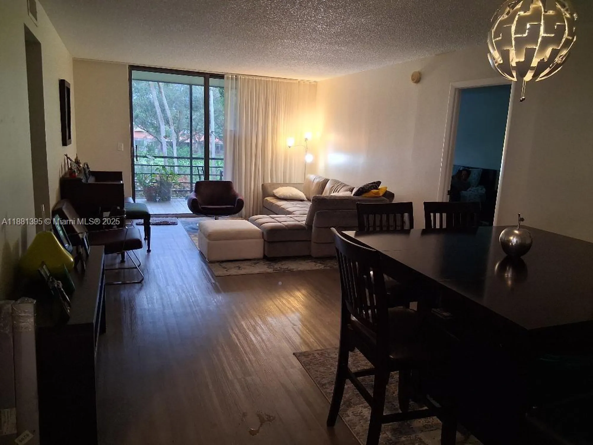 Property Slideshow image 13 of 29 | 1400 saint charles pl 201, Pembroke Pines, FL, 33026