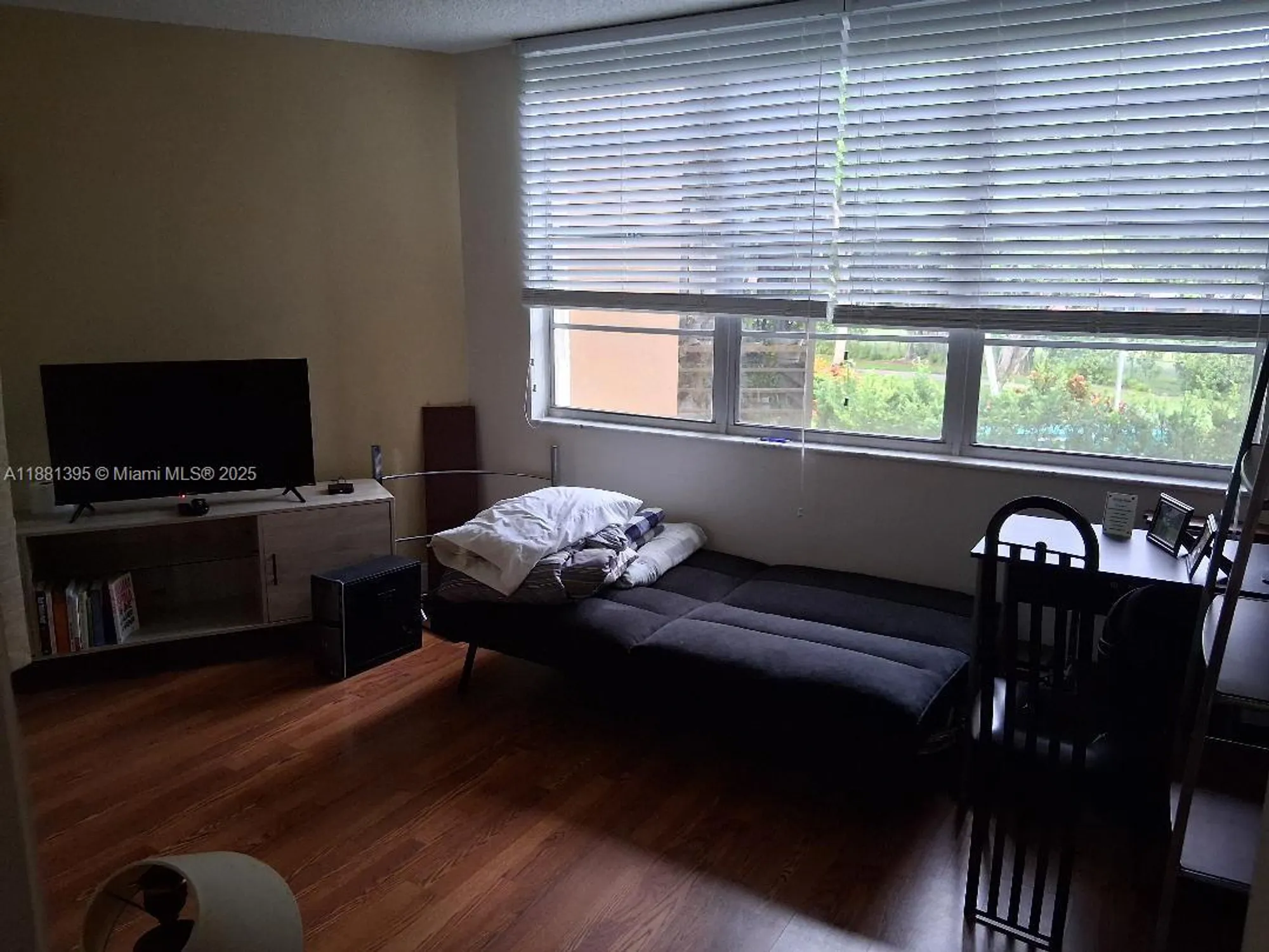 Property Slideshow image 22 of 29 | 1400 saint charles pl 201, Pembroke Pines, FL, 33026