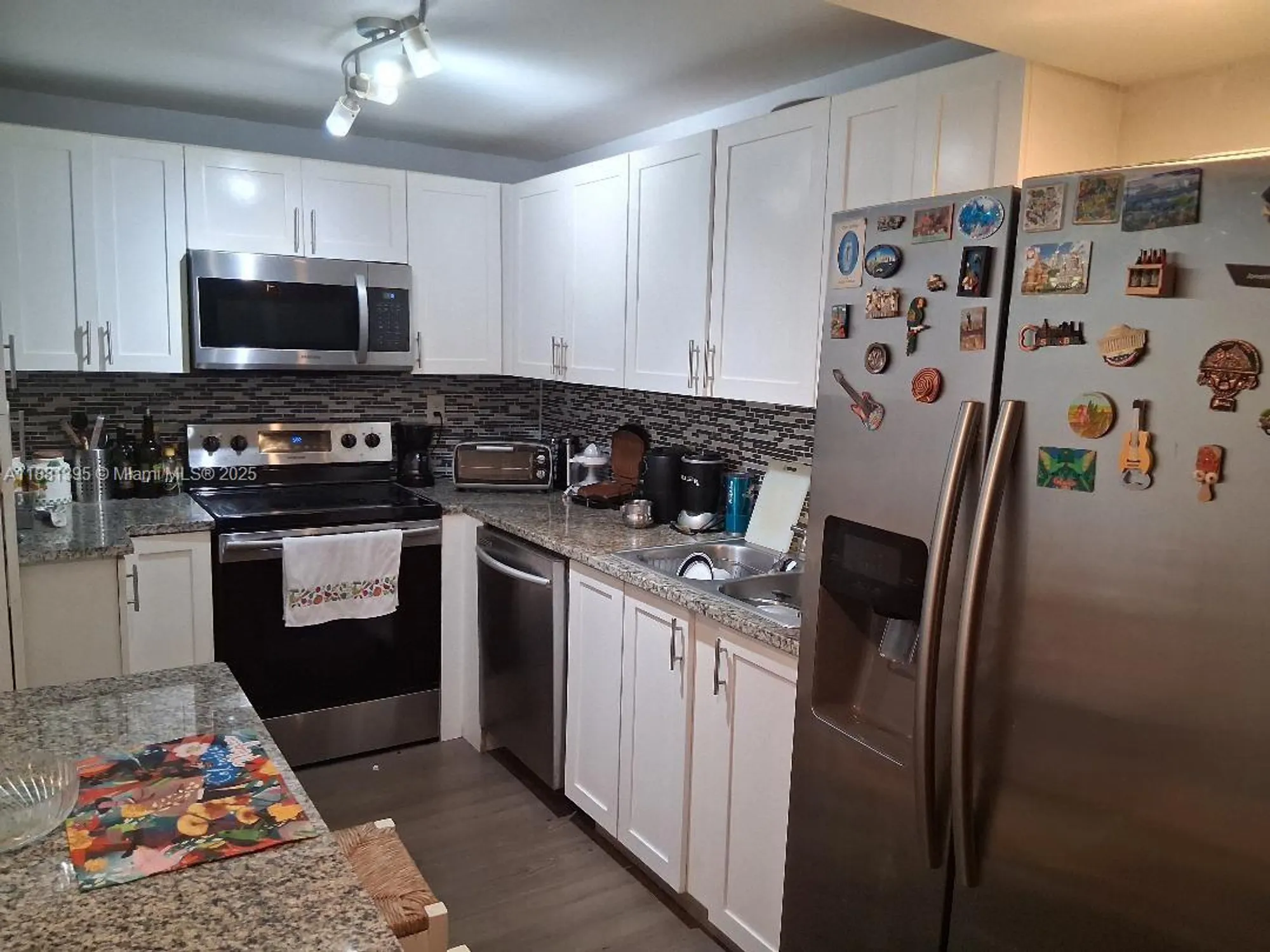 Property Slideshow image 6 of 29 | 1400 saint charles pl 201, Pembroke Pines, FL, 33026