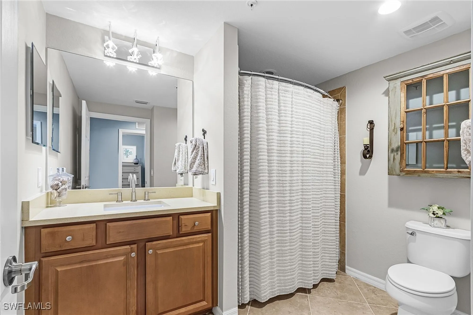 Property Slideshow image 17 of 29 | 3163 serena ln apt 101, Naples, FL, 34114