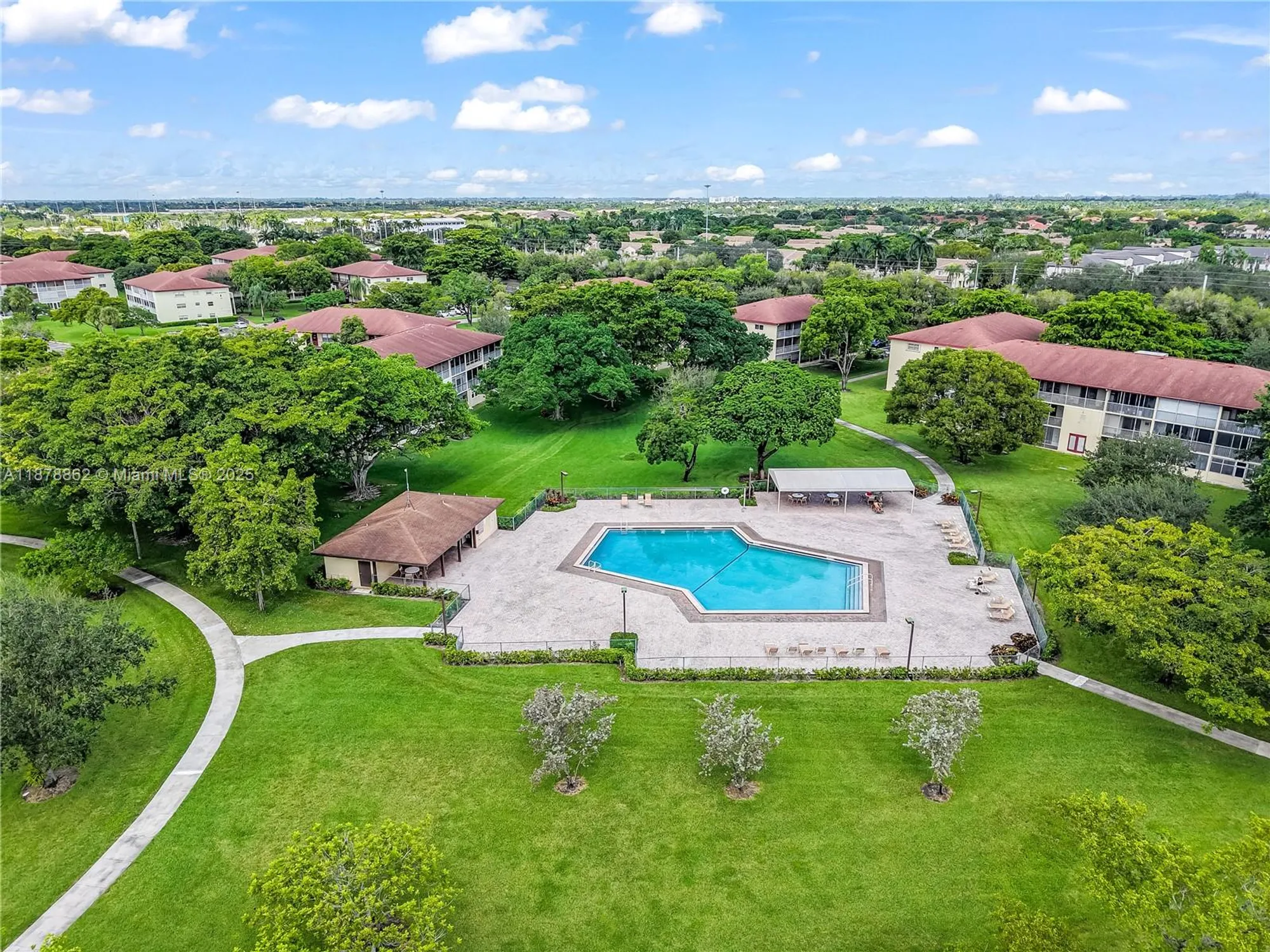 Property Slideshow image 25 of 28 | 251 sw 132nd way h201, Pembroke Pines, FL, 33027