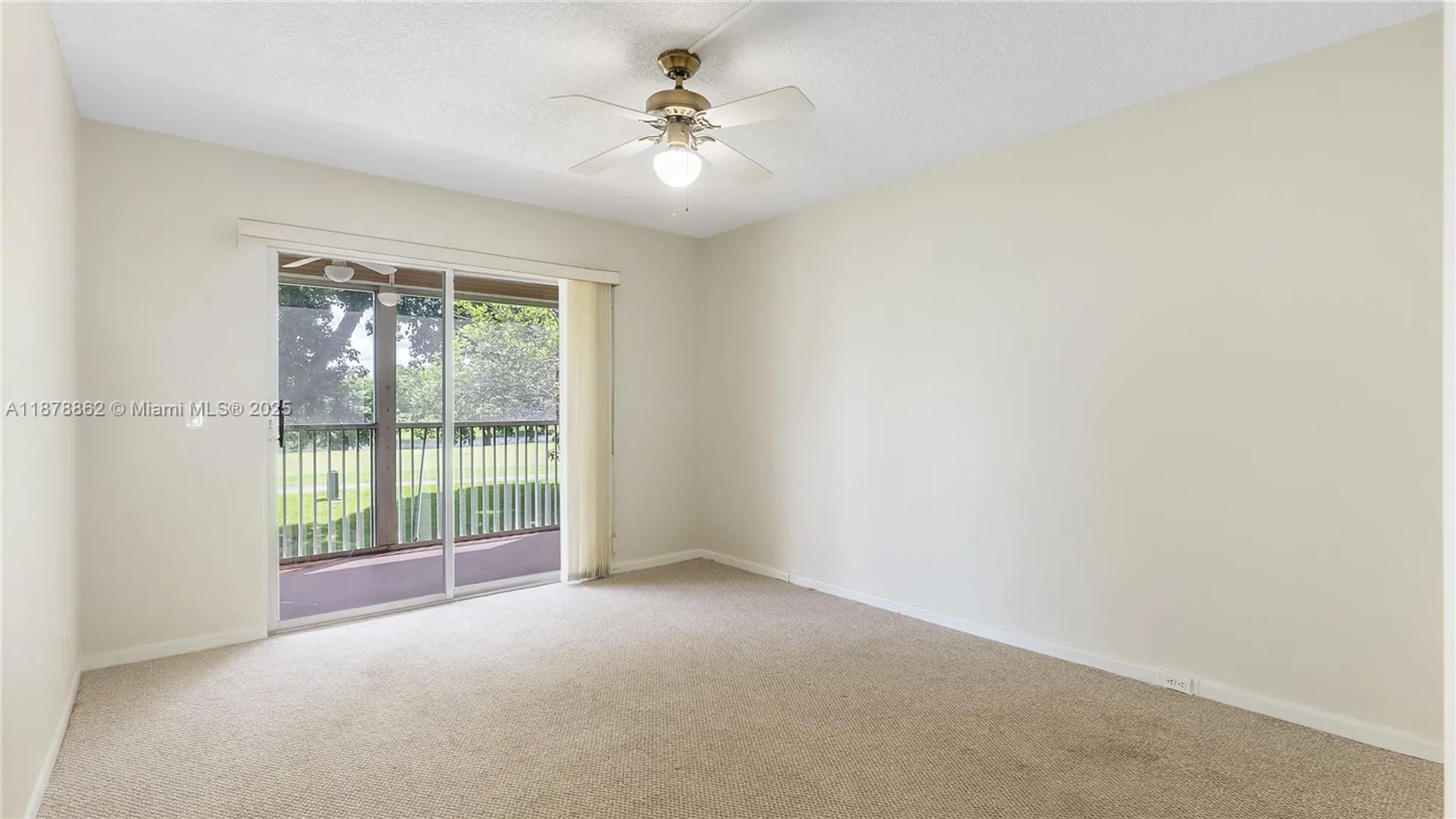 Property Slideshow image 8 of 28 | 251 sw 132nd way h201, Pembroke Pines, FL, 33027