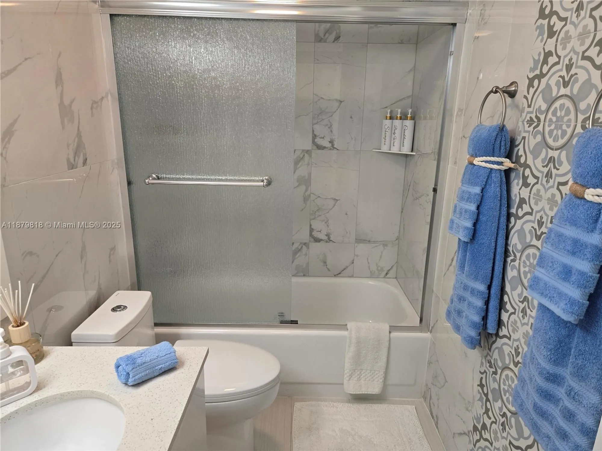 Property Slideshow image 45 of 58 | 7632 fairfax dr # 7632, Tamarac, FL, 33321