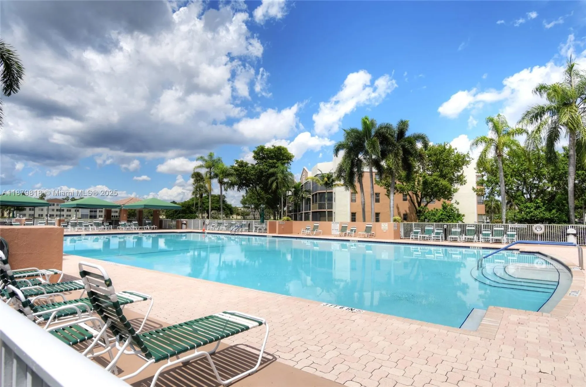 Property Slideshow image 57 of 58 | 7632 fairfax dr # 7632, Tamarac, FL, 33321