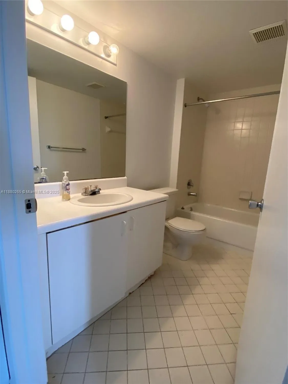 Property Slideshow image 10 of 16 | 13101 sw 15th ct apt r408, Pembroke Pines, FL, 33027