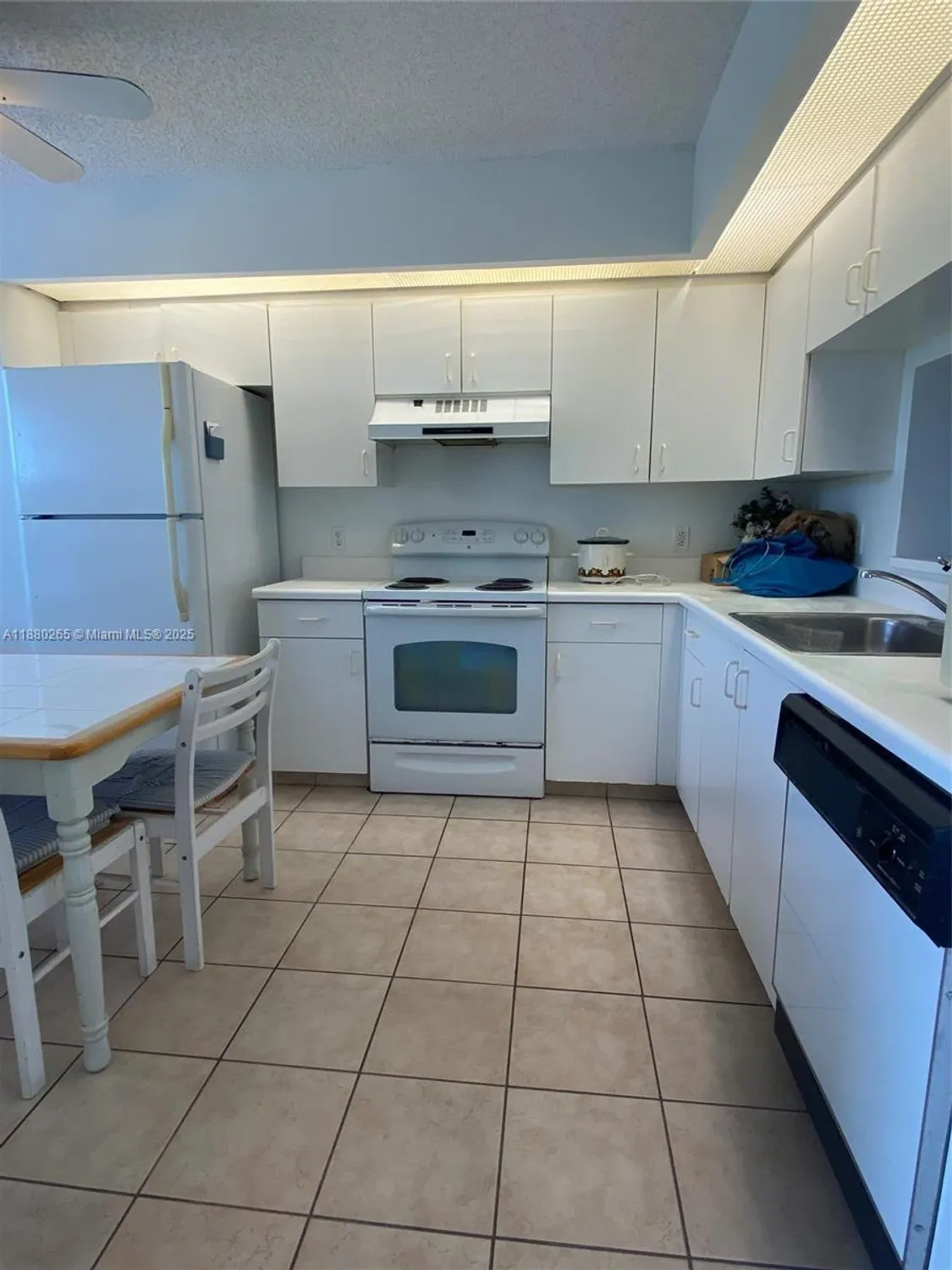 Property Slideshow image 6 of 16 | 13101 sw 15th ct apt r408, Pembroke Pines, FL, 33027