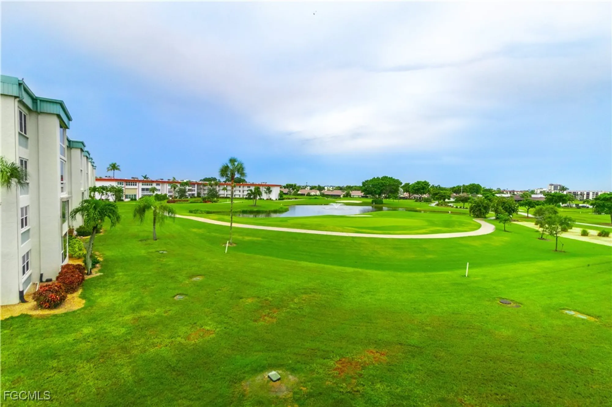 Property Slideshow image 13 of 34 | 1624 pine valley dr 310, Fort Myers, FL, 33907