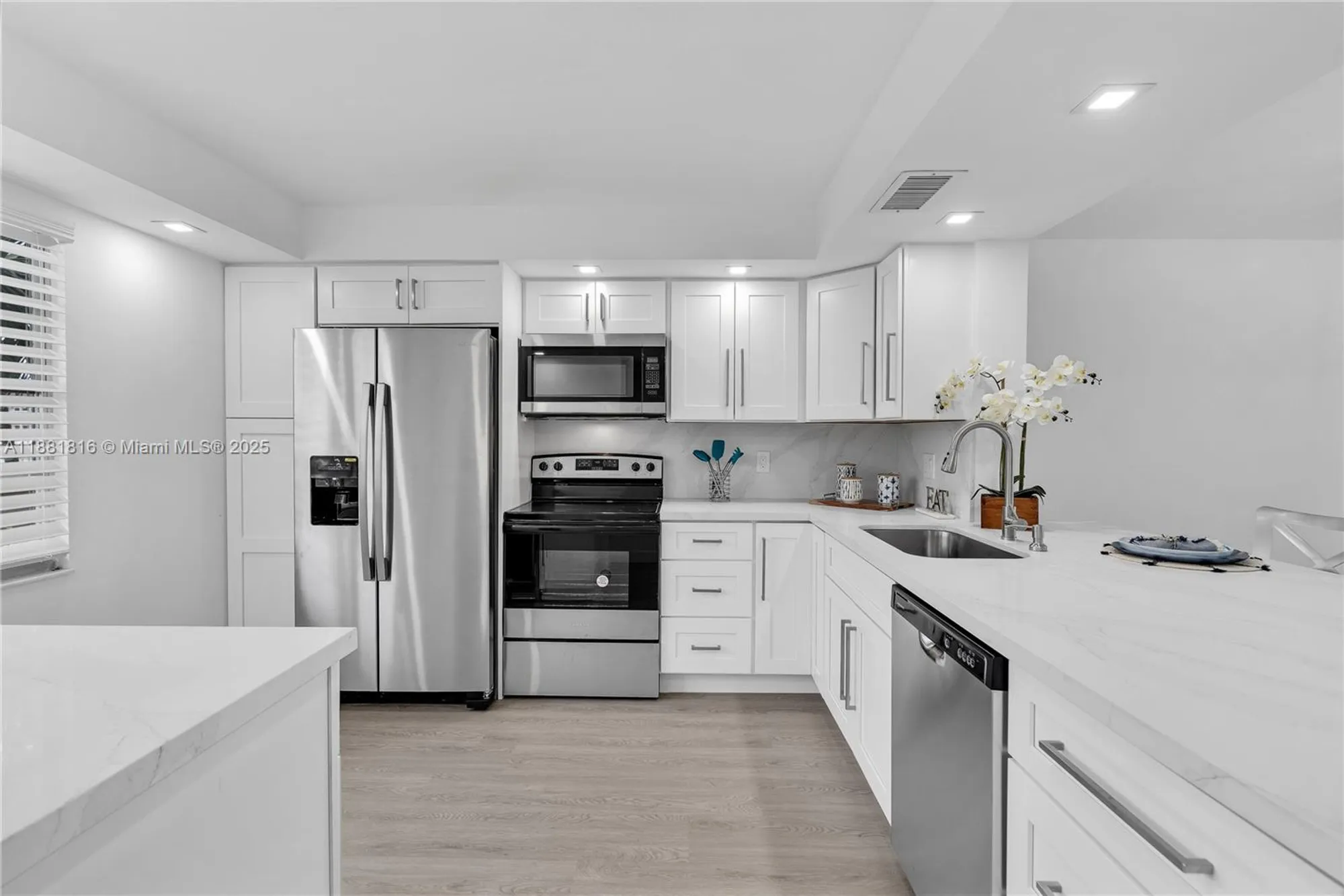 Property Slideshow image 2 of 24 | 3301 aruba way f3, Coconut Creek, FL, 33066