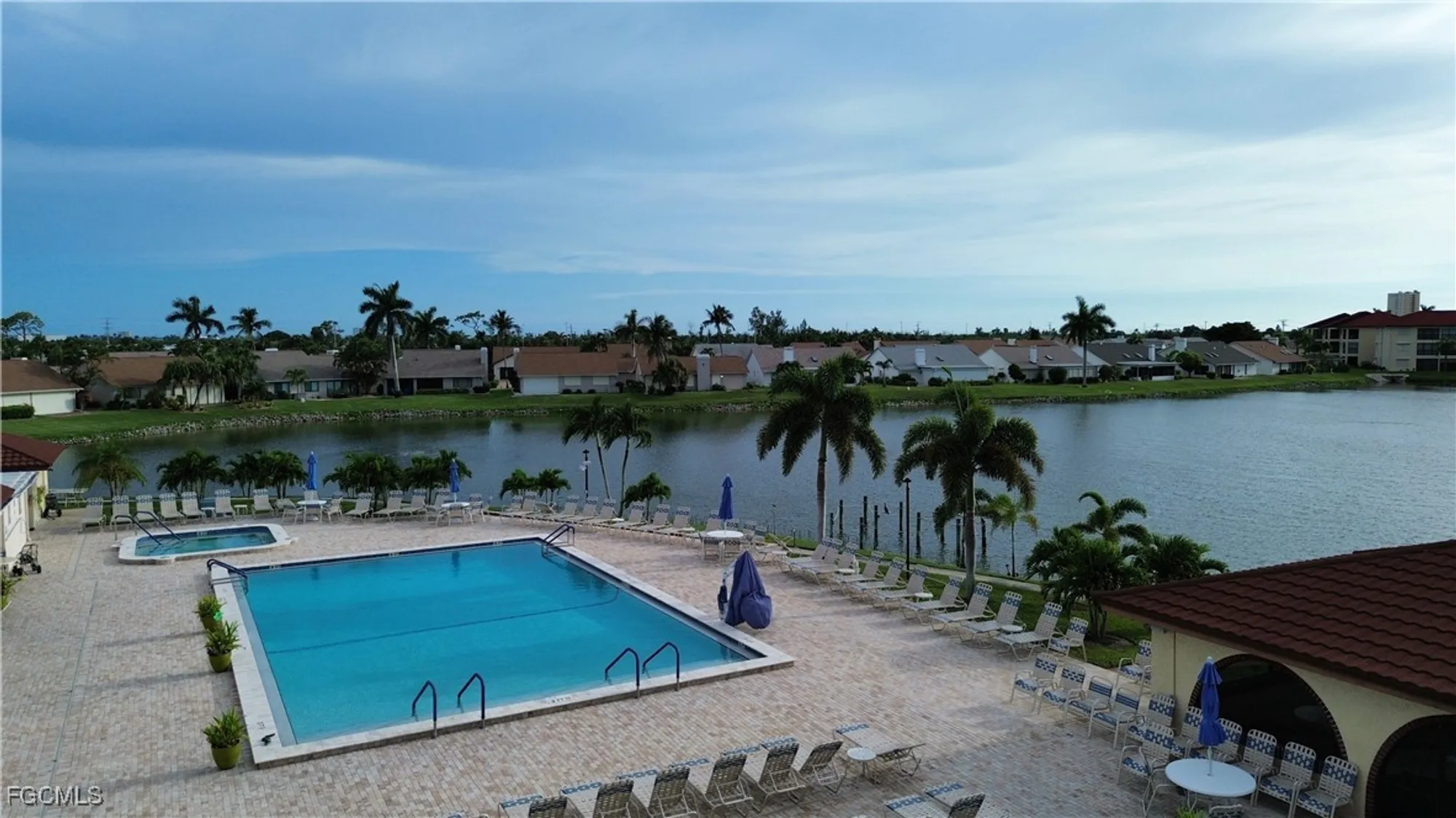 Property Slideshow image 20 of 23 | 11971 caravel cir, Fort Myers, FL, 33908