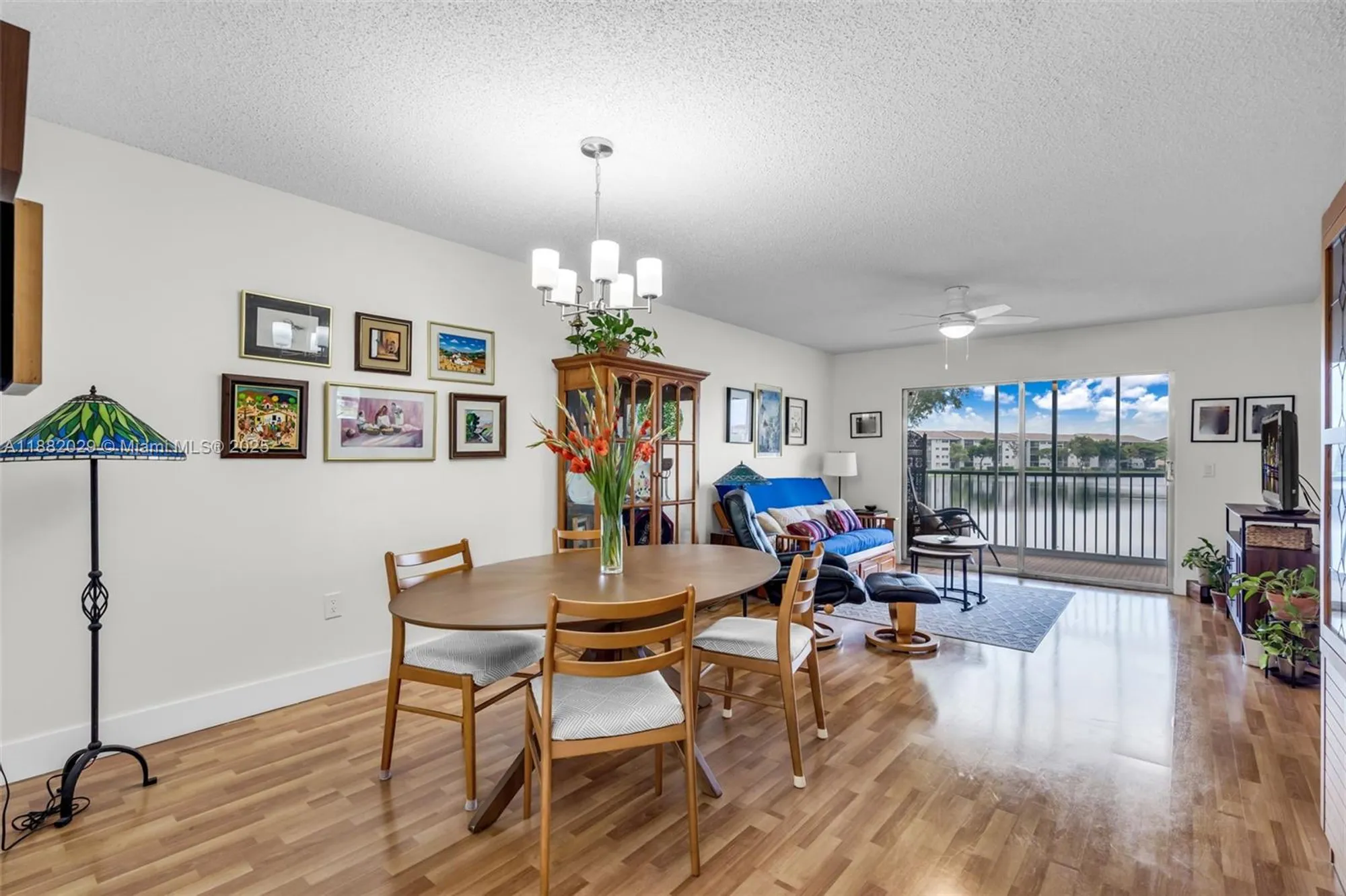 Property Slideshow image 12 of 50 | 13800 sw 5th ct 203m, Pembroke Pines, FL, 33027