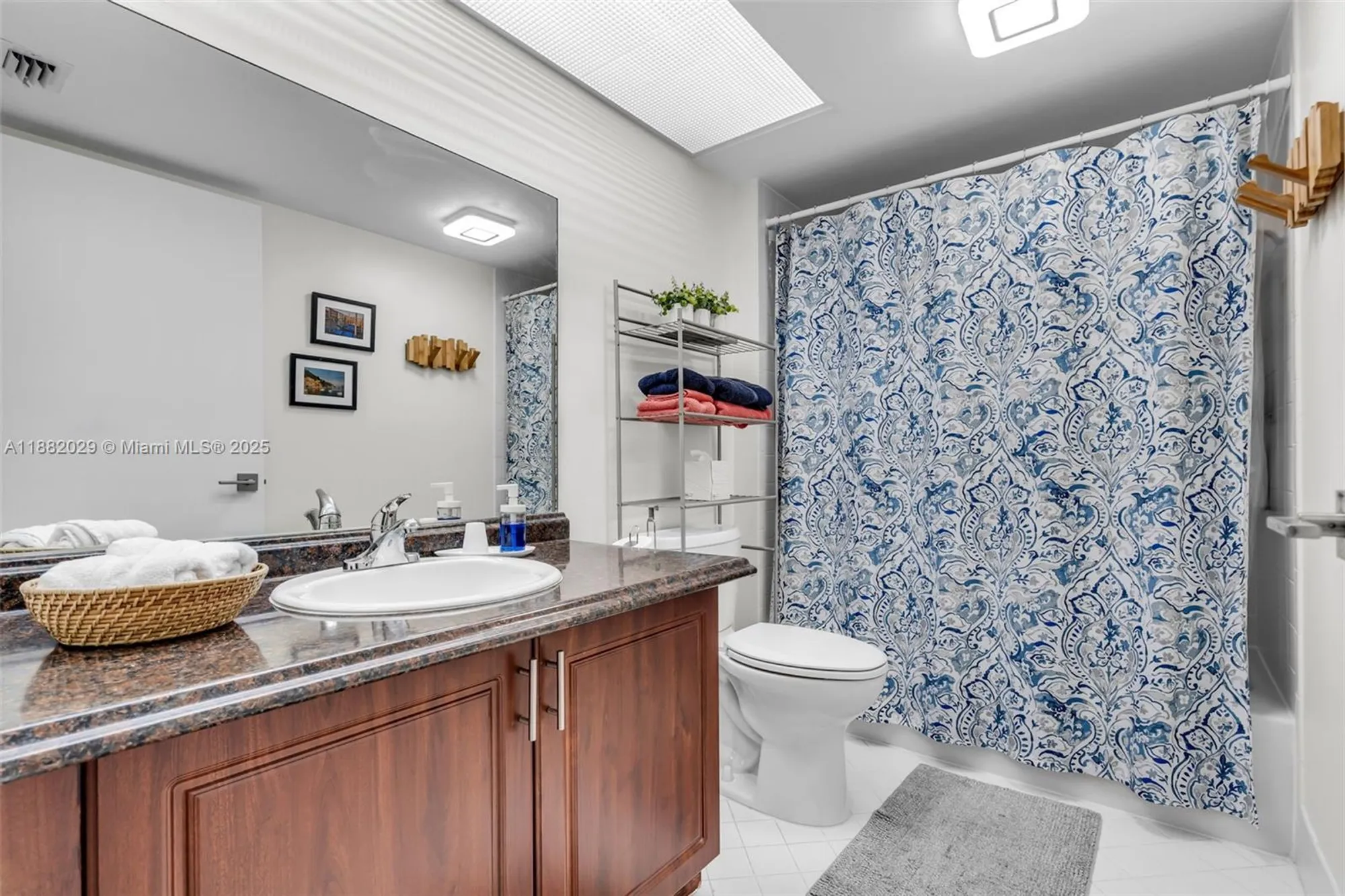 Property Slideshow image 24 of 50 | 13800 sw 5th ct 203m, Pembroke Pines, FL, 33027